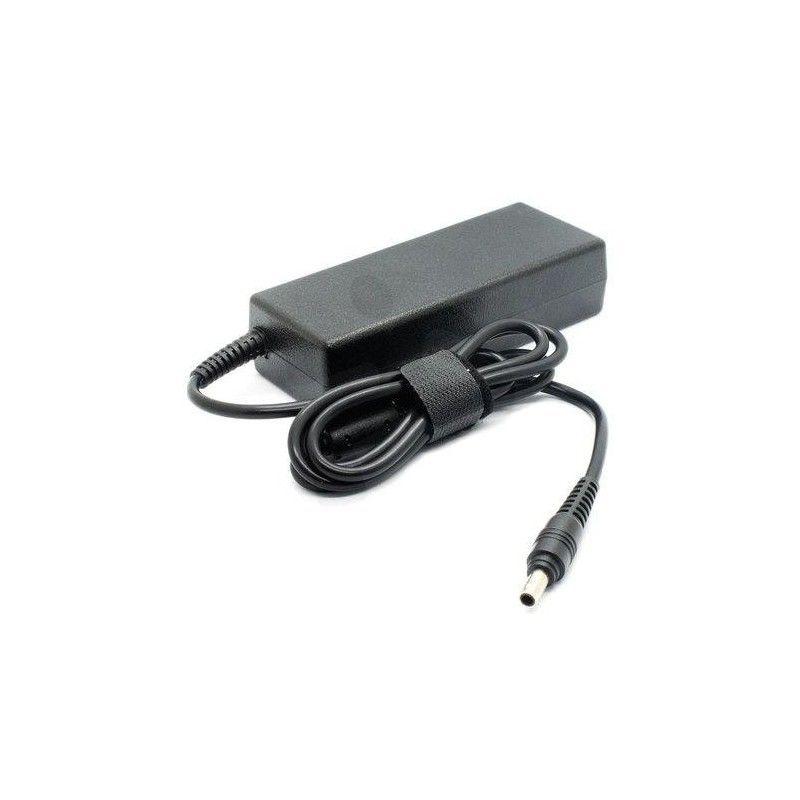 Cargador De Notebook Compatible Hacer/Toshiba/Packard Bell Pin5.5*2,5-0