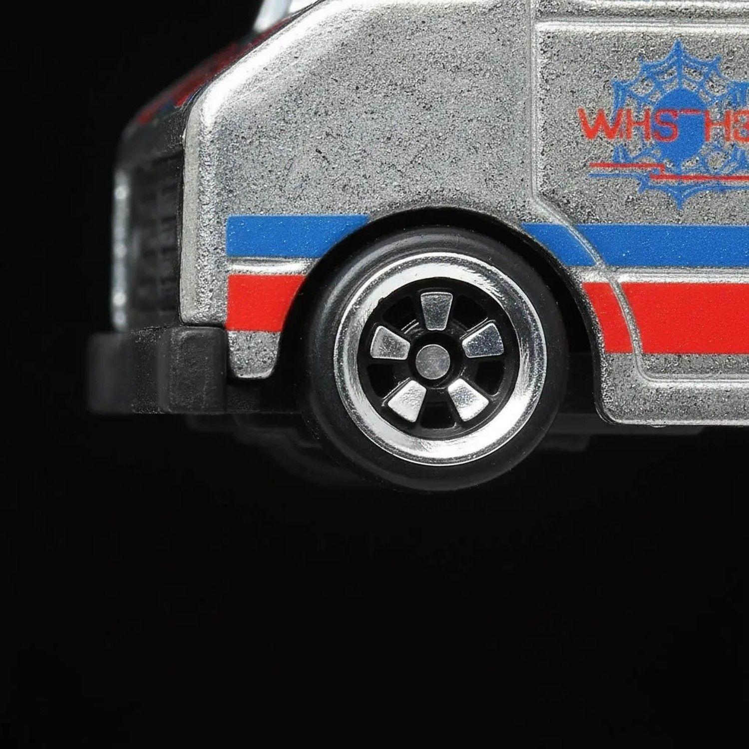 Hot Wheels Silver Series 5/5 Combat Medic Spider Man Marvel-4