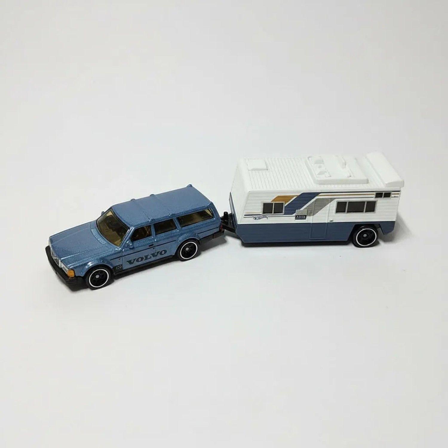 Camion Transportador Volvo 240 Drift Camper Hot Wheels Track Fleet-6