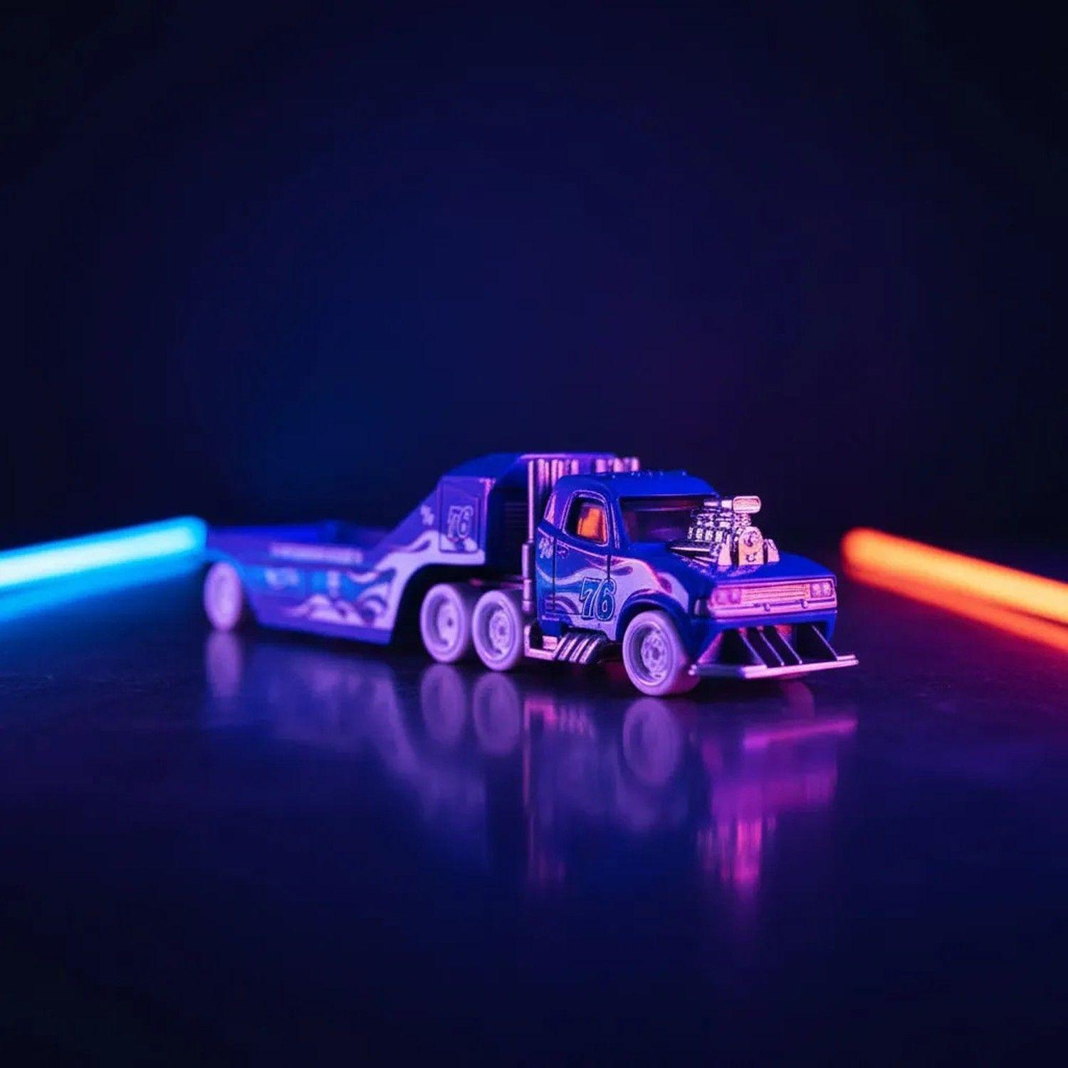 Camion Transportador Fleet Semi Rodger Dodger Hot Wheels Track Fleet-5