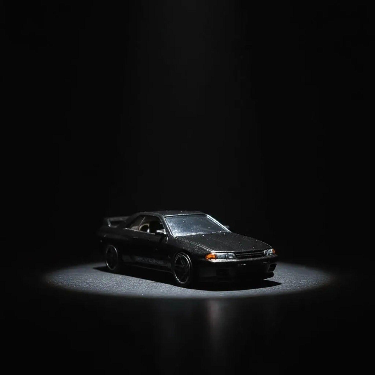 Hot Wheels XL Nissan Skyline Gt-R BNR32 1/43-3