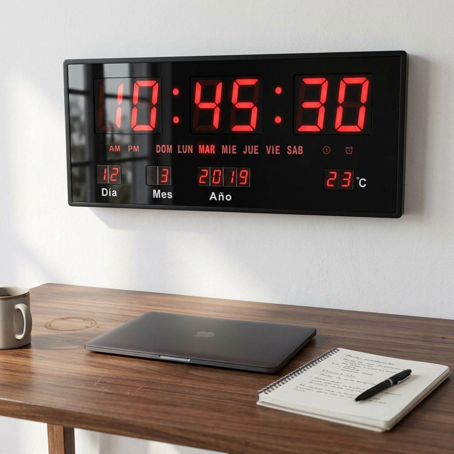 Reloj Digital Pared Luz Led Hora Fecha Temperatura 36x15cm-1