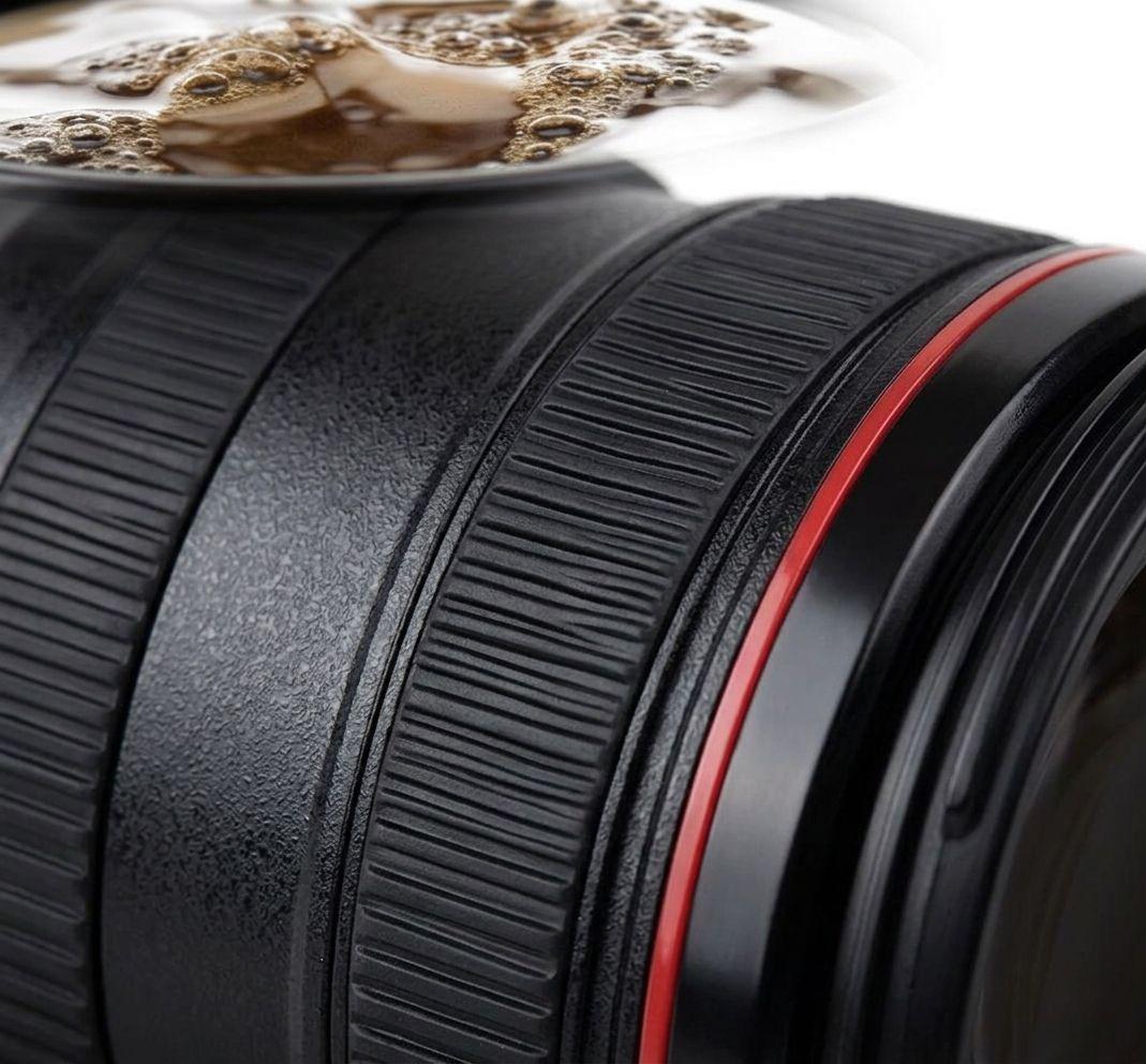 Taza Mug Lente Cámara Fotográfica 350ml Negro Portalapices-2