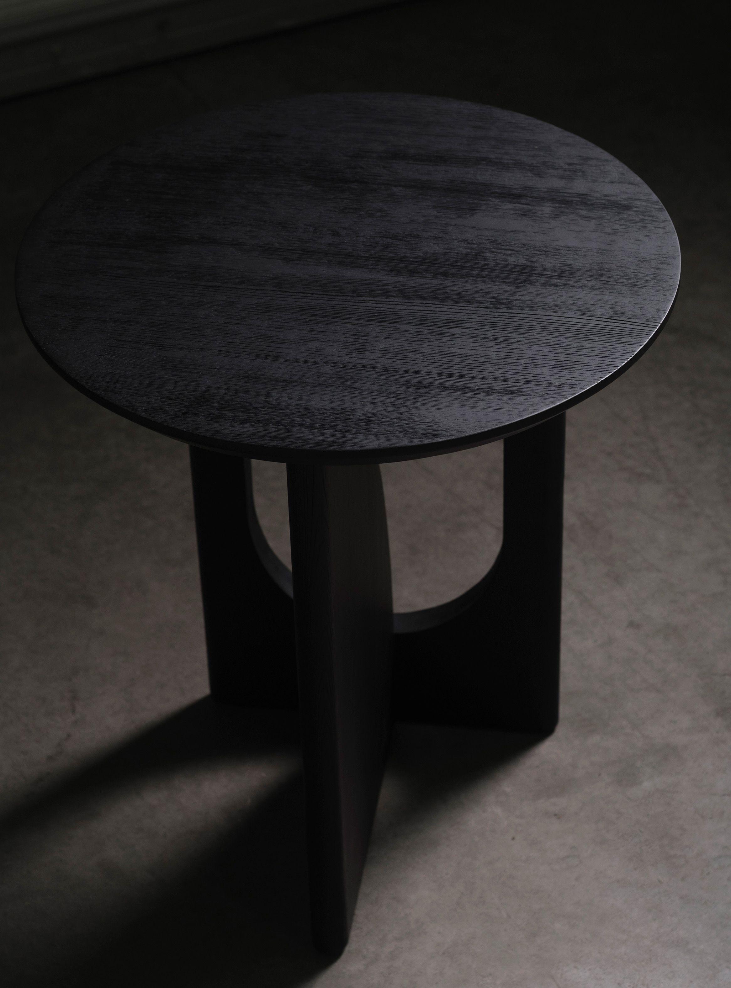 Mesa auxiliar de madera de olmo Quinn-3