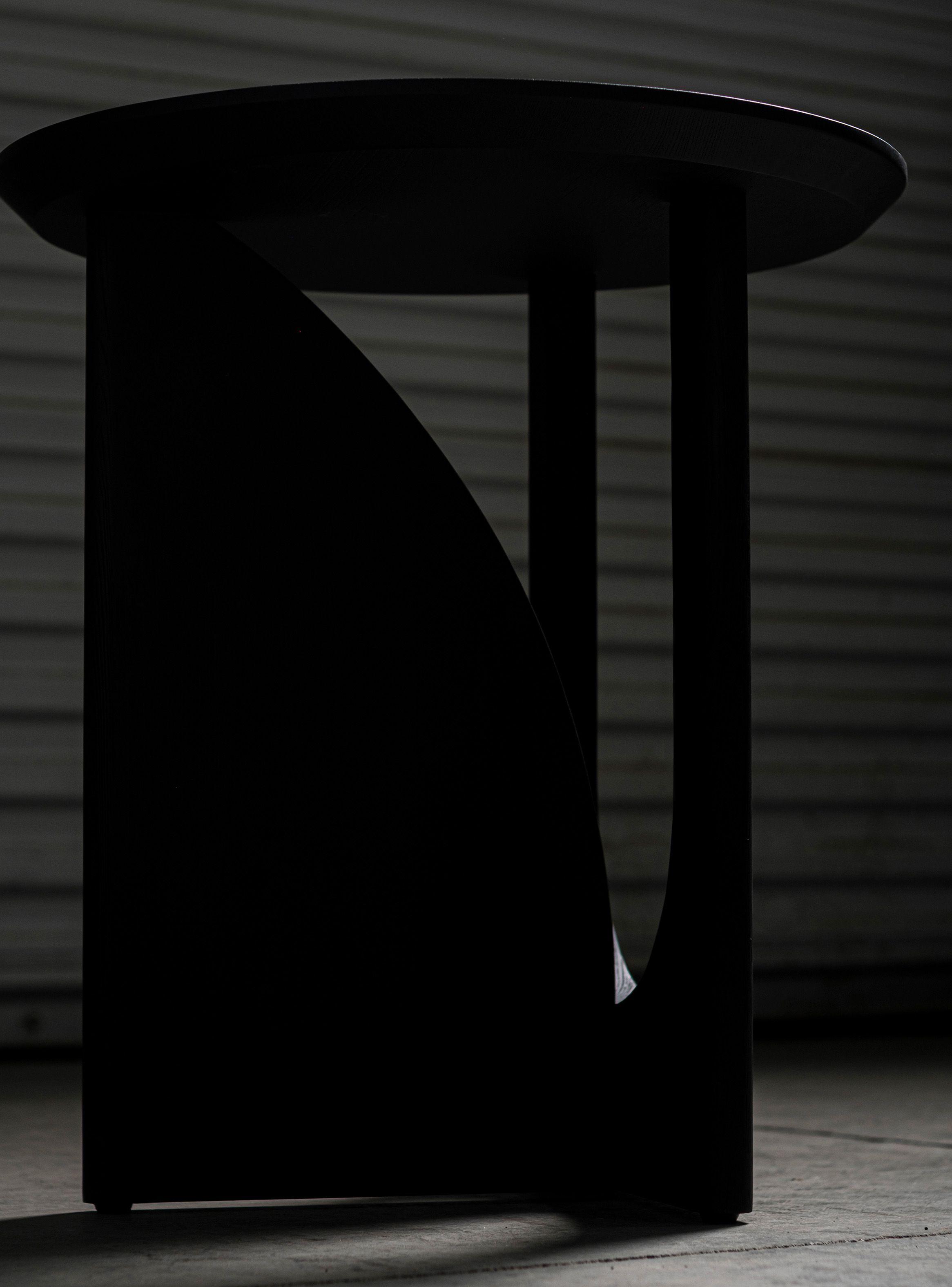 Mesa auxiliar de madera de olmo Quinn-4
