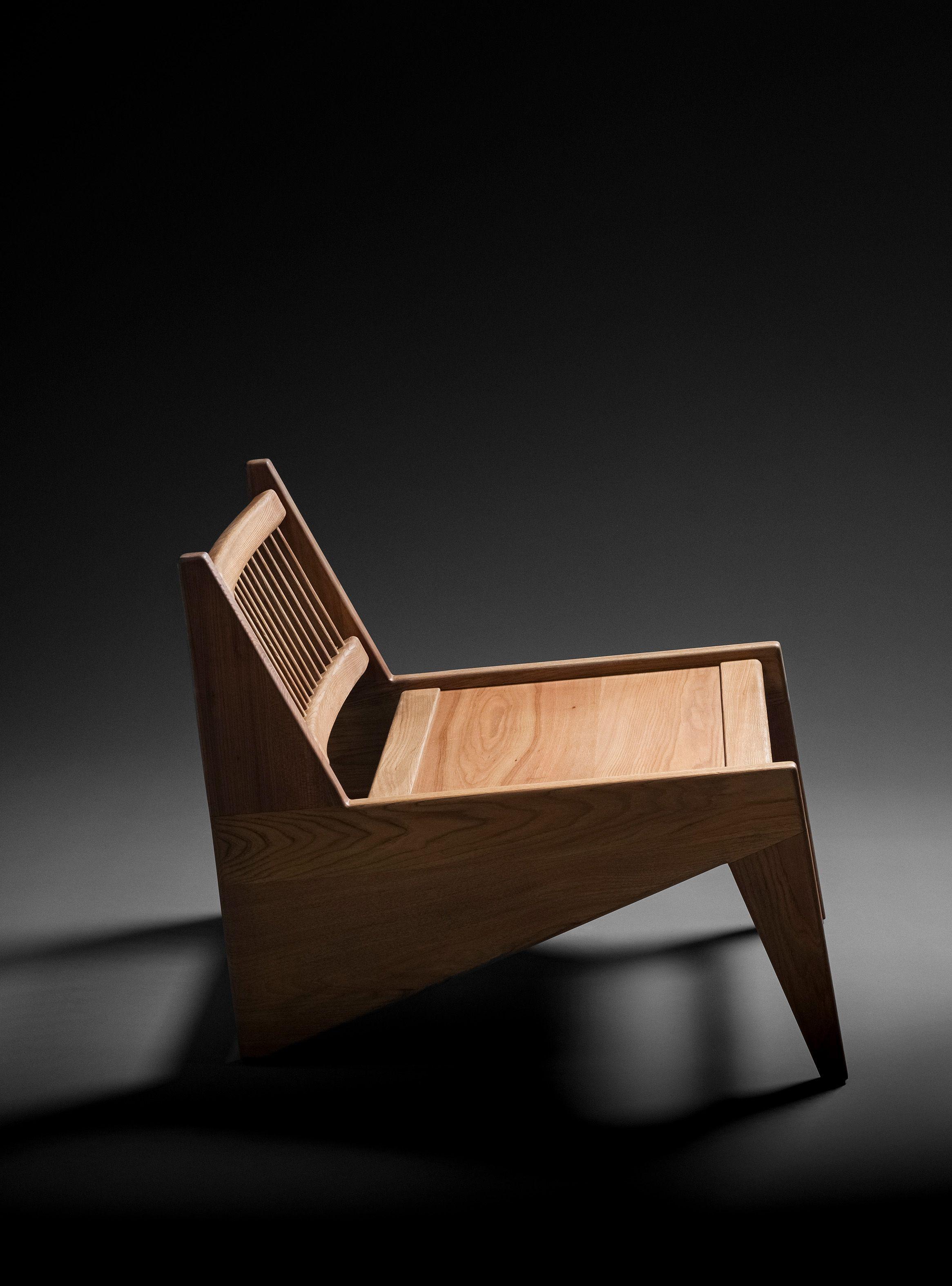  Sitial de madera de olmo Lorenza -3