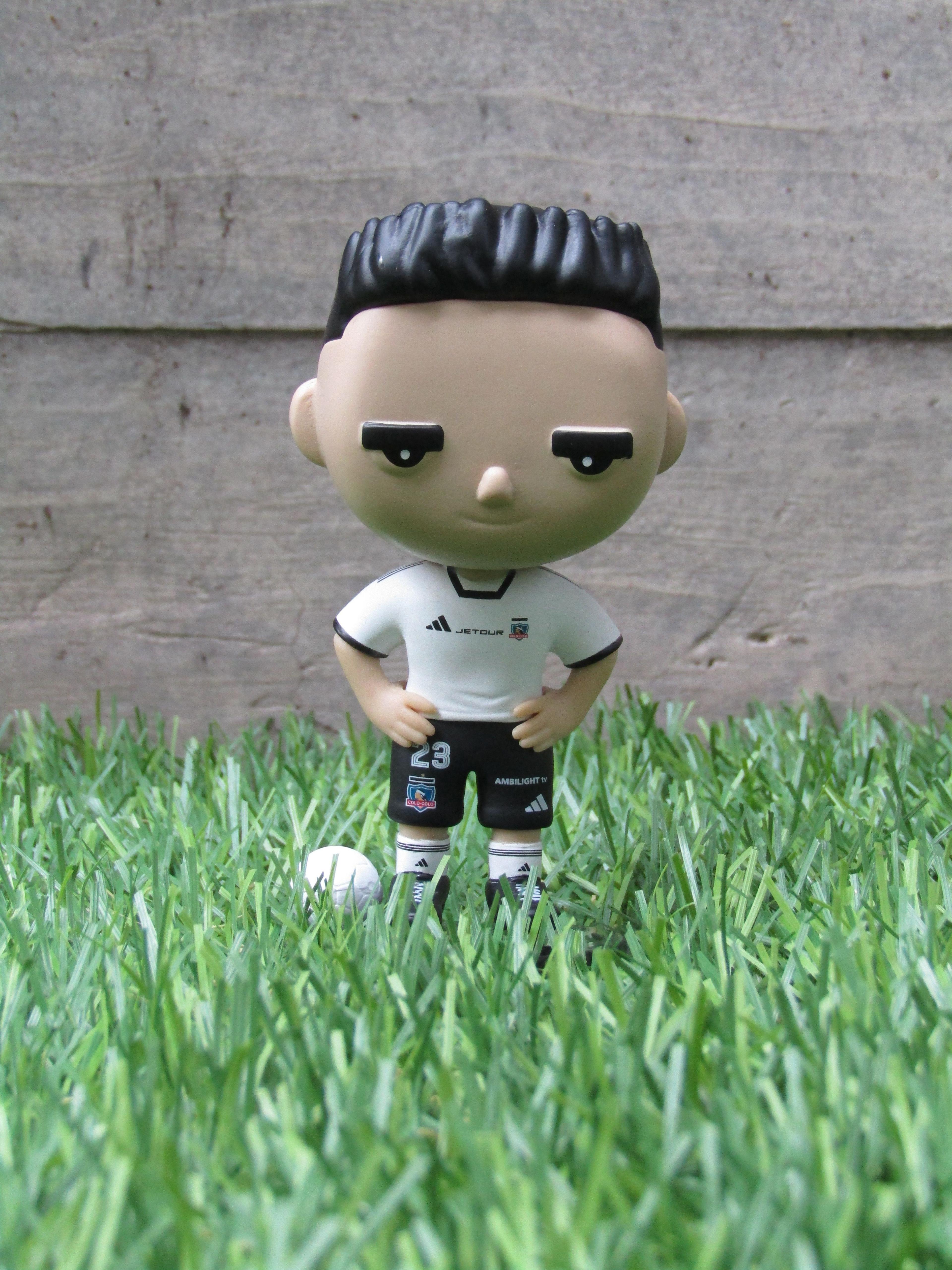 Colo-Colo Uniforme Titular 2024 Figura Titoys-0