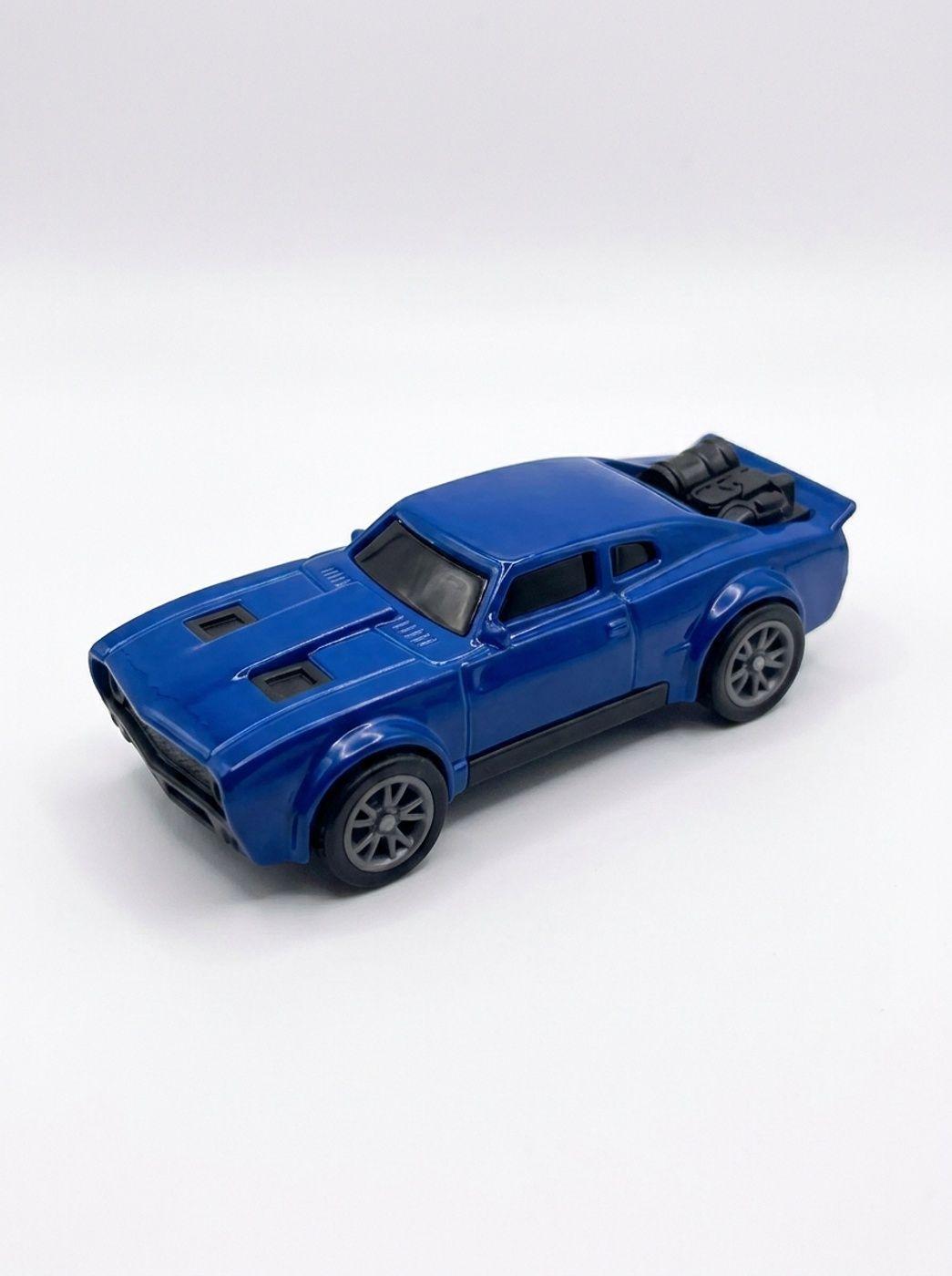CAJA COMPLETA - Auto U. de Chile Escala 1:64 – Licencia Oficial | Coleccionable Titoys-7