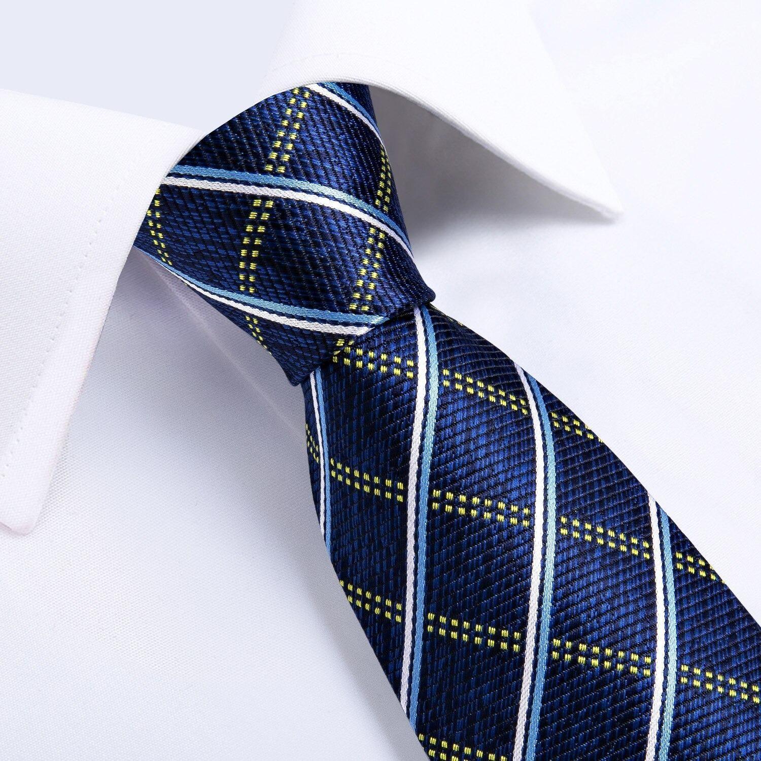Corbata seda hombre con paño y colleras Modelo Oceano Azul-2