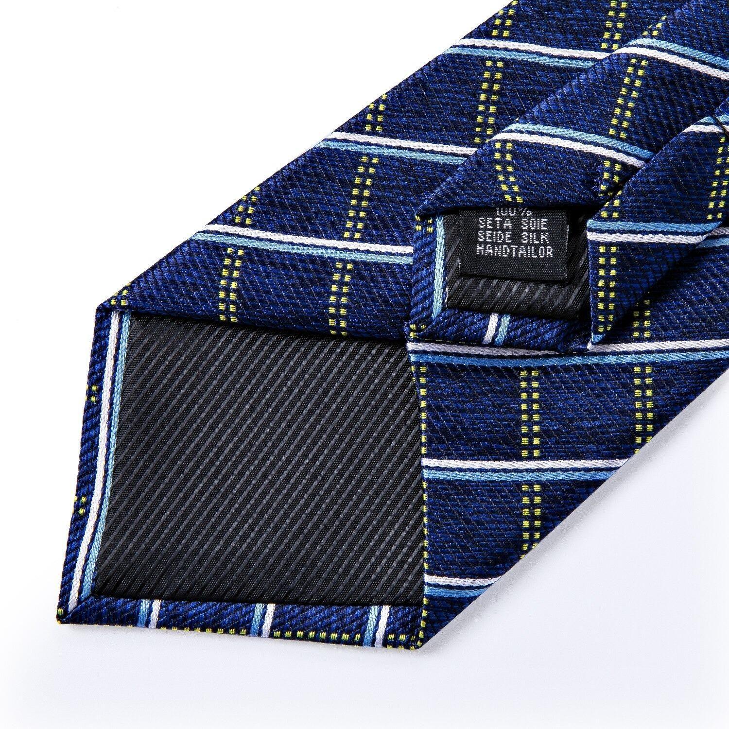 Corbata seda hombre con paño y colleras Modelo Oceano Azul-5