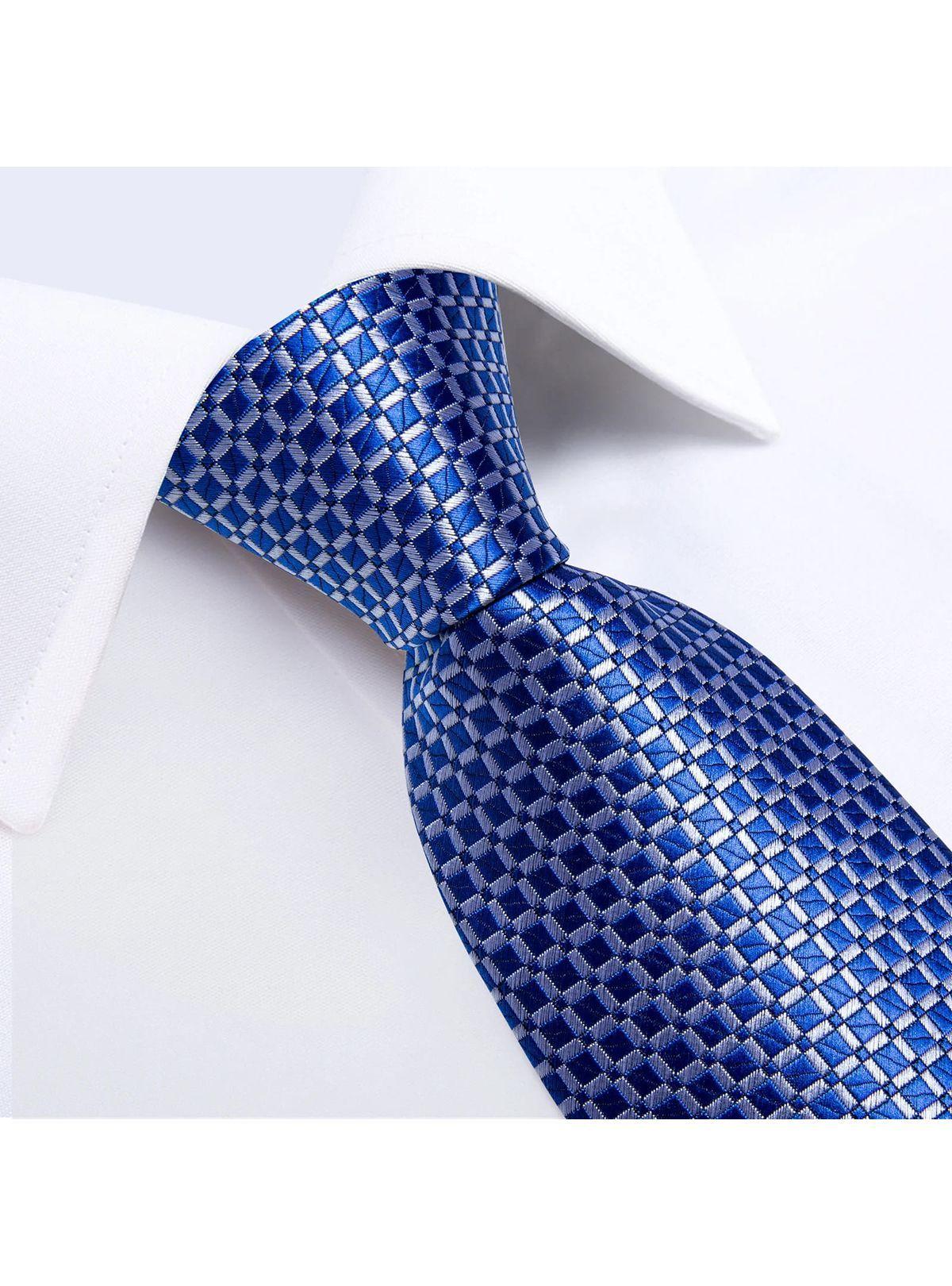 Corbata Seda Hombre con paño y colleras. Modelo Celeste Oscuro Cuadros-2