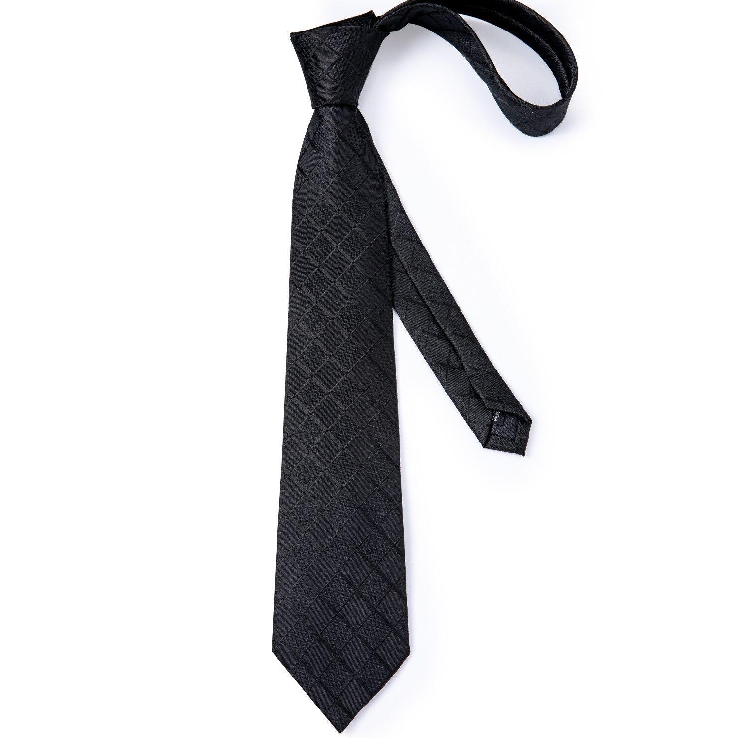 Corbata negra texturada hombre seda con paño y colleras Sangre Negra-5