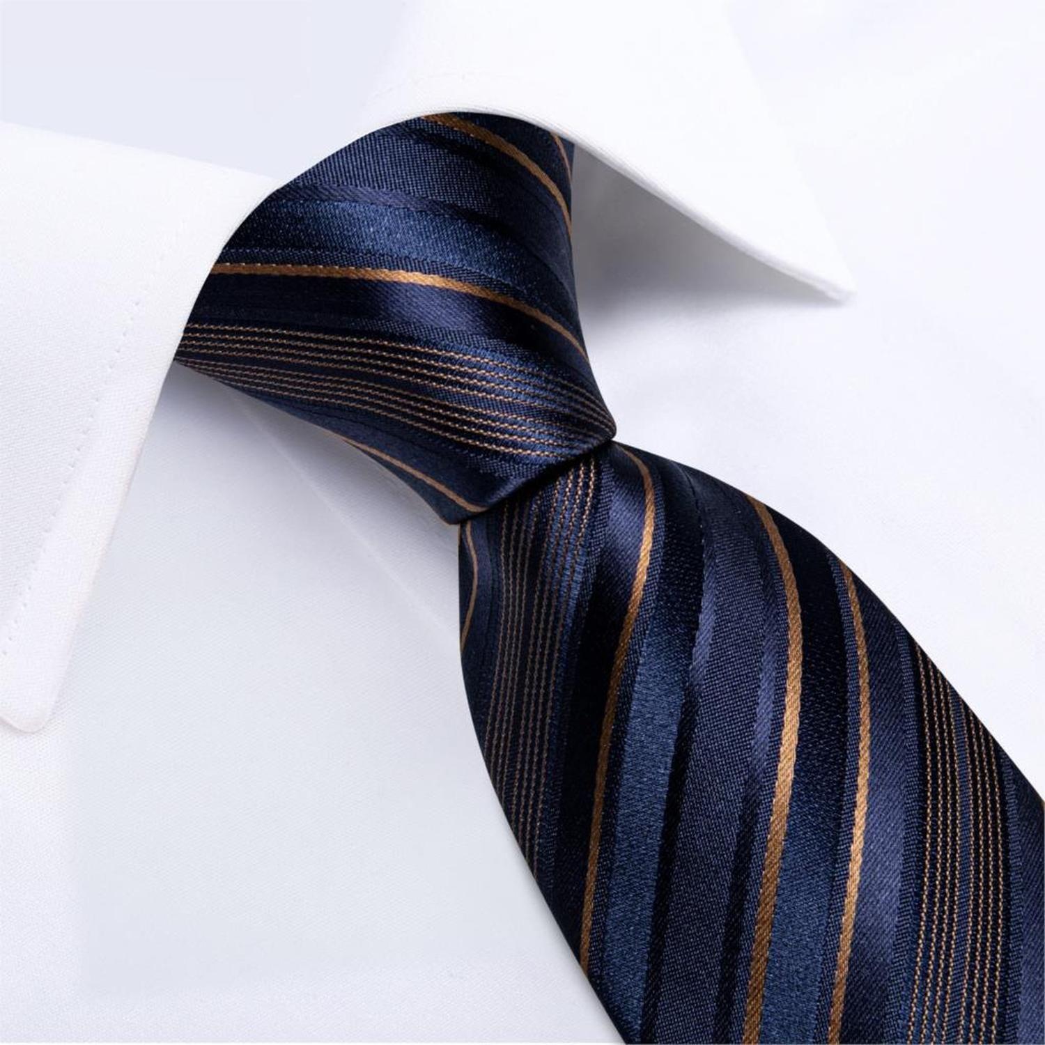 Corbata Azul y dorado seda hombre paño y colleras Modelo Mar Dorado-2