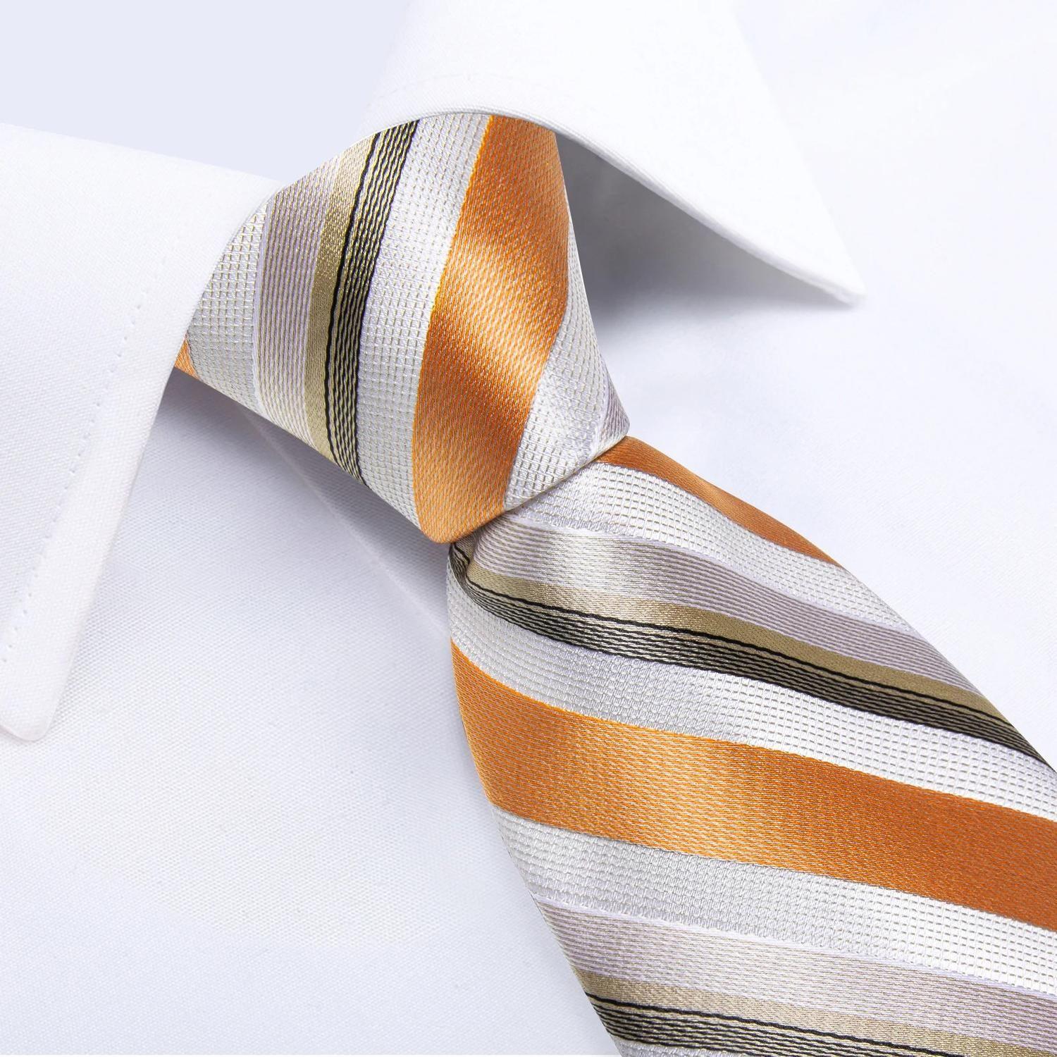 Corbata hombre seda con pañuelo y colleras Modelo Naranjo Primavera-2