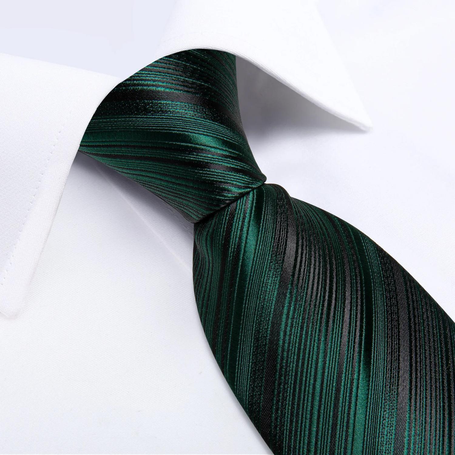 Corbata hombre seda con paño y colleras Verde Oscuro Rayas-2