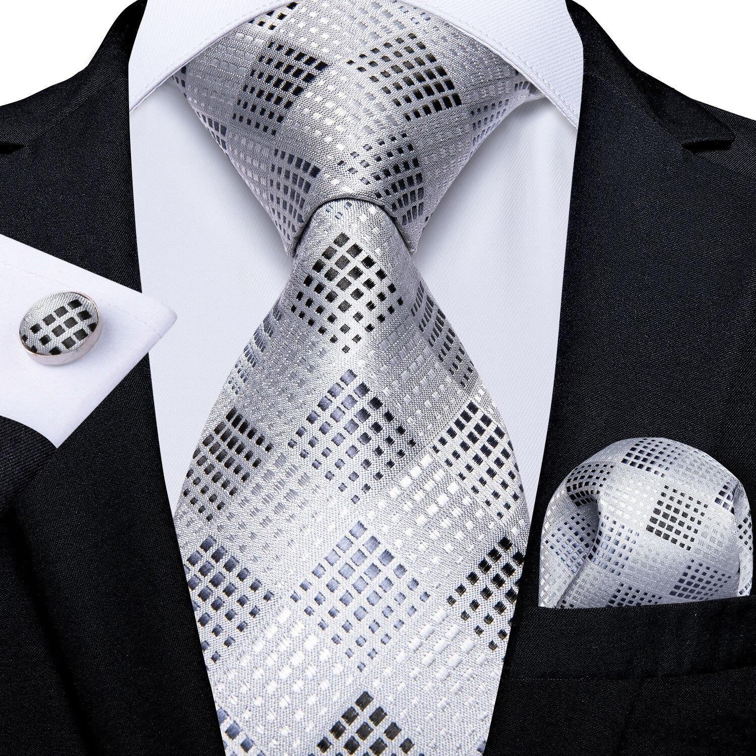 Corbata Gris seda hombre con paño y colleras Modelo Punto Gris-1