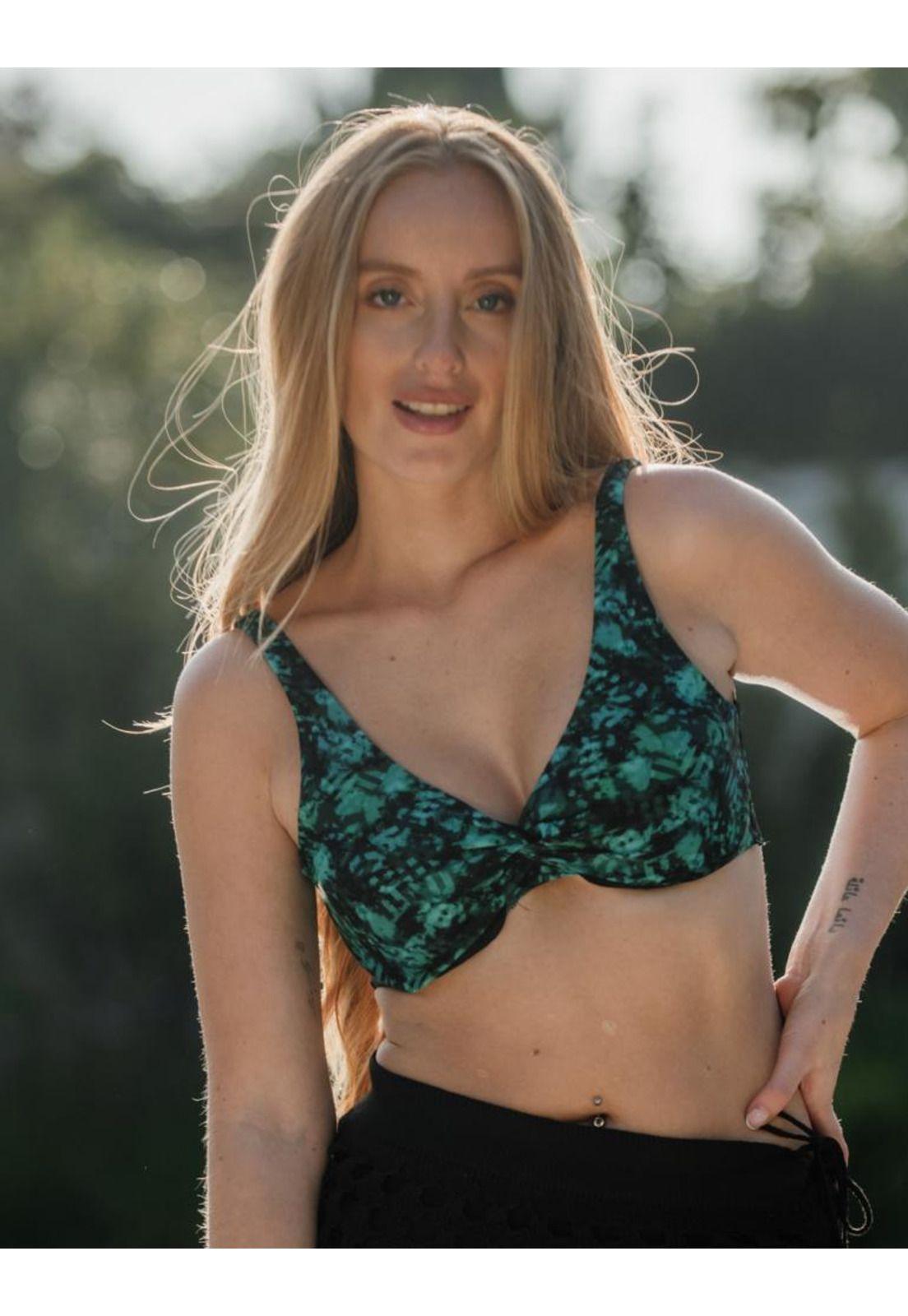Bikini estilo sostén torcido estampado negro copa C-3