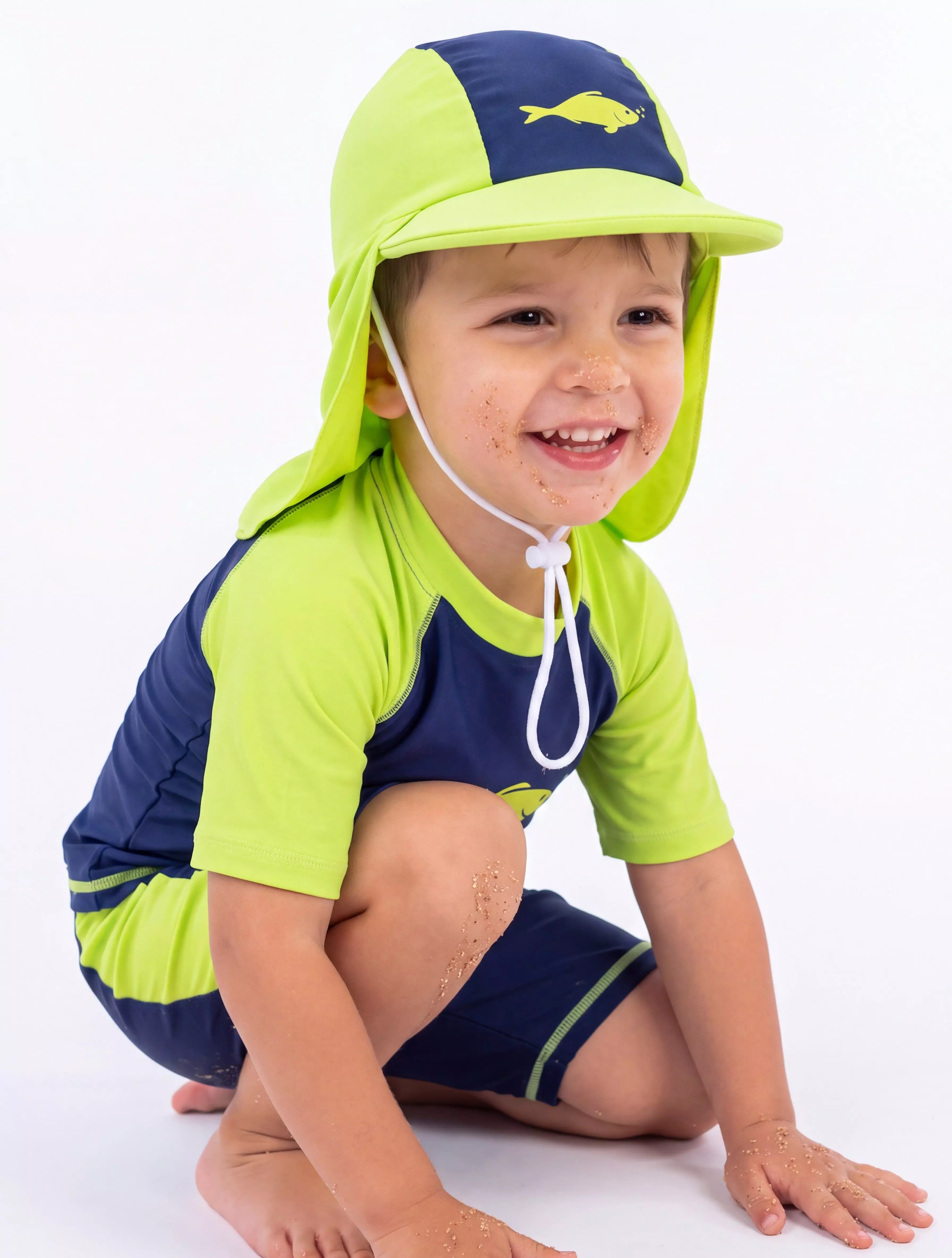 Gorro niño traje de baño verde protección solar-0