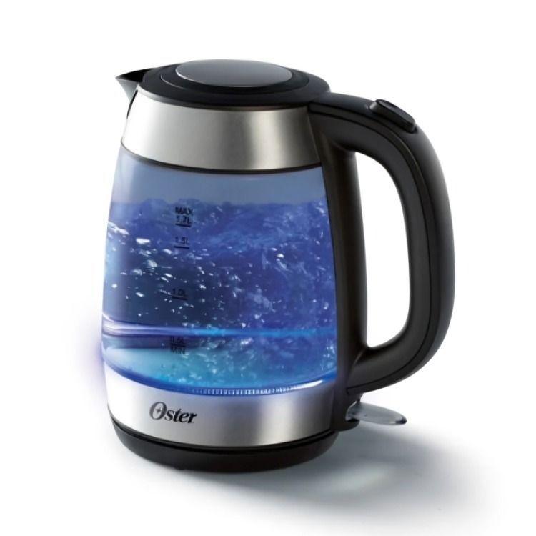 Hervidor eléctrico Oster® de vidrio 1.7 lt BVSTKE5802B-0