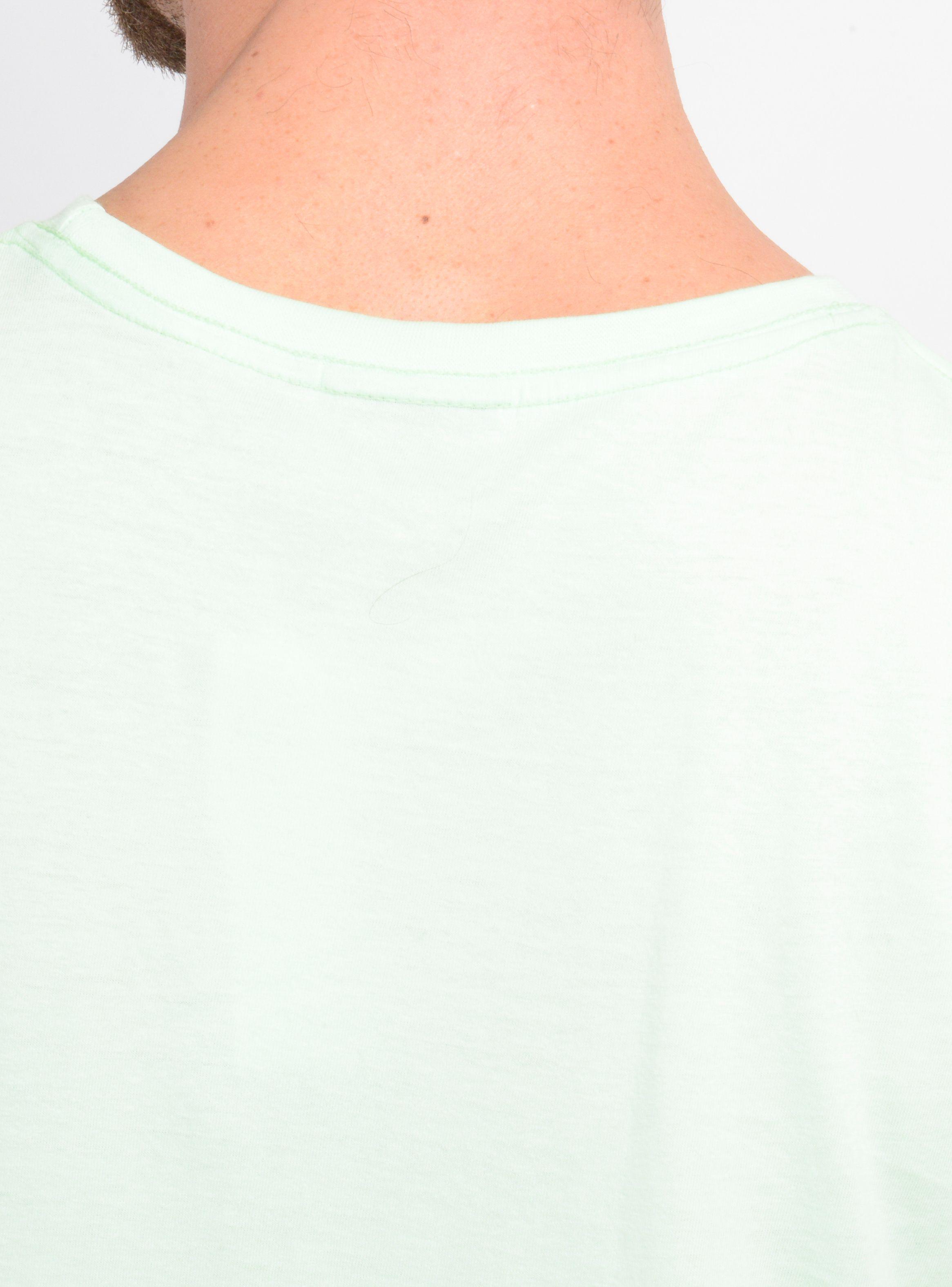POLERA MANGA CORTA DUSK II VERDE CLARO-5