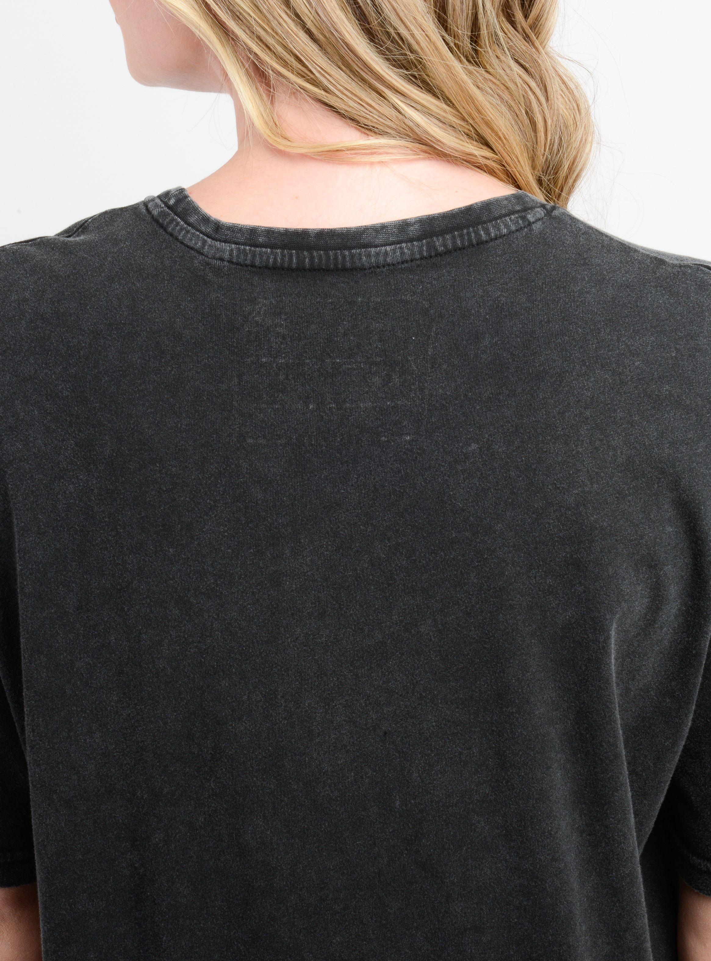 POLERA MANGA CORTA FLOWER  VINEZ NEGRO-5