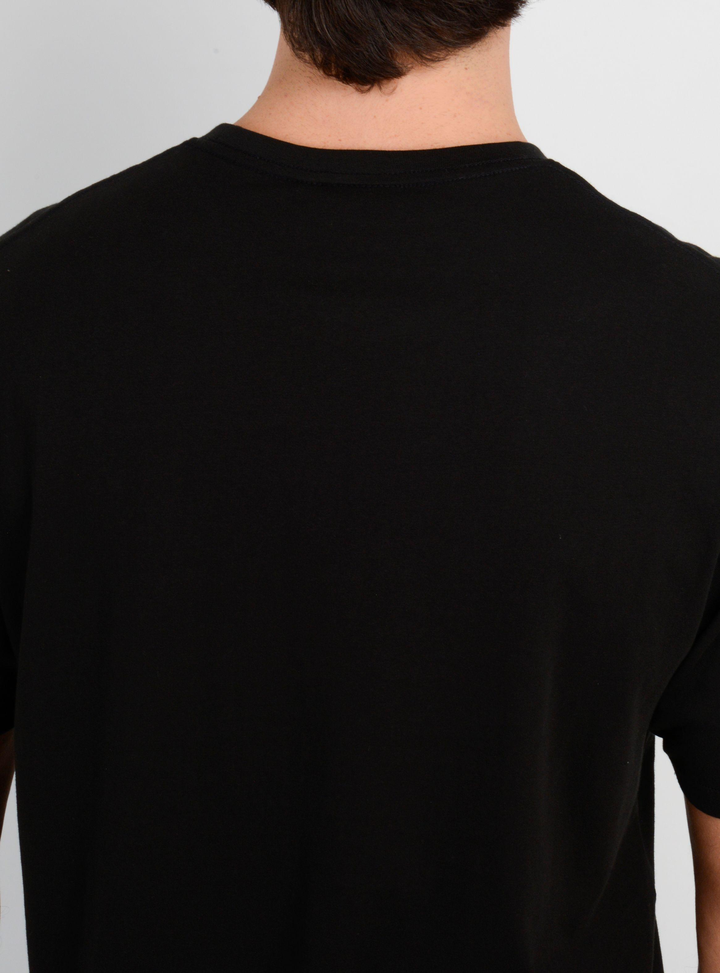 POLERA MANGA CORTA ESSENTIAL 90'S  NEGRO-5