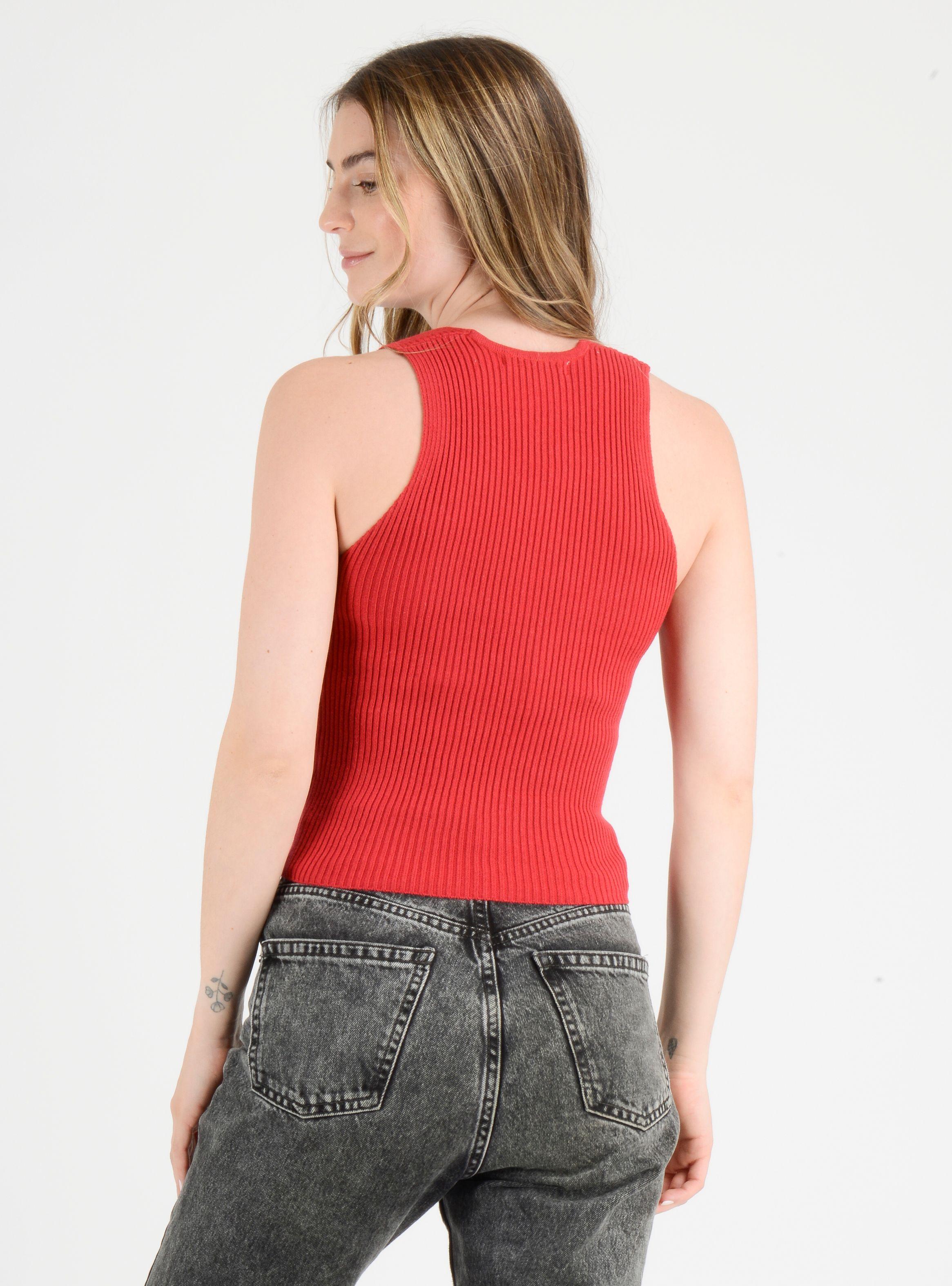 POLERA SIN MANGAS CAMDEM ROJO-2