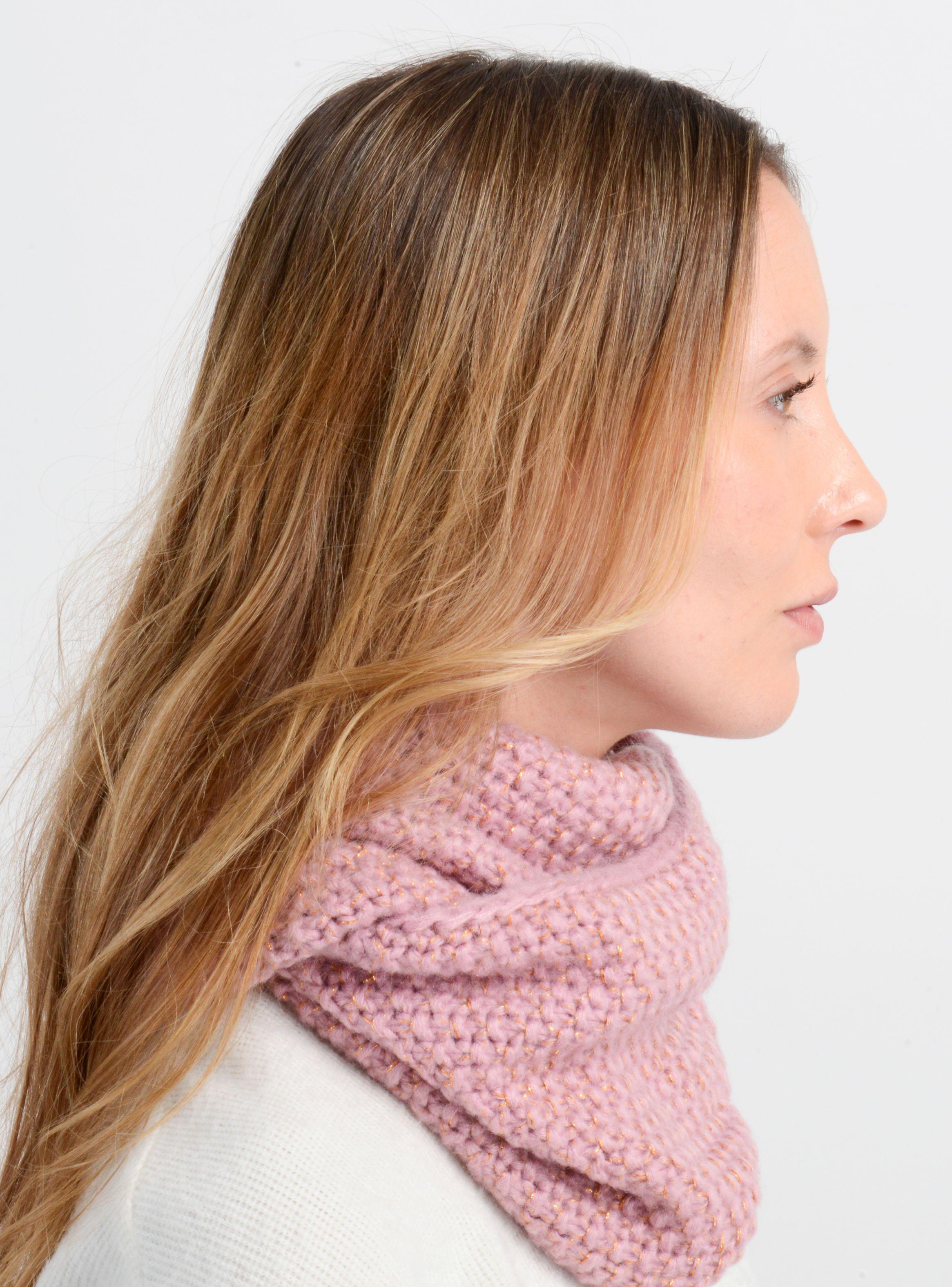 CUELLO HALF MOON ROSADO CLARO-3