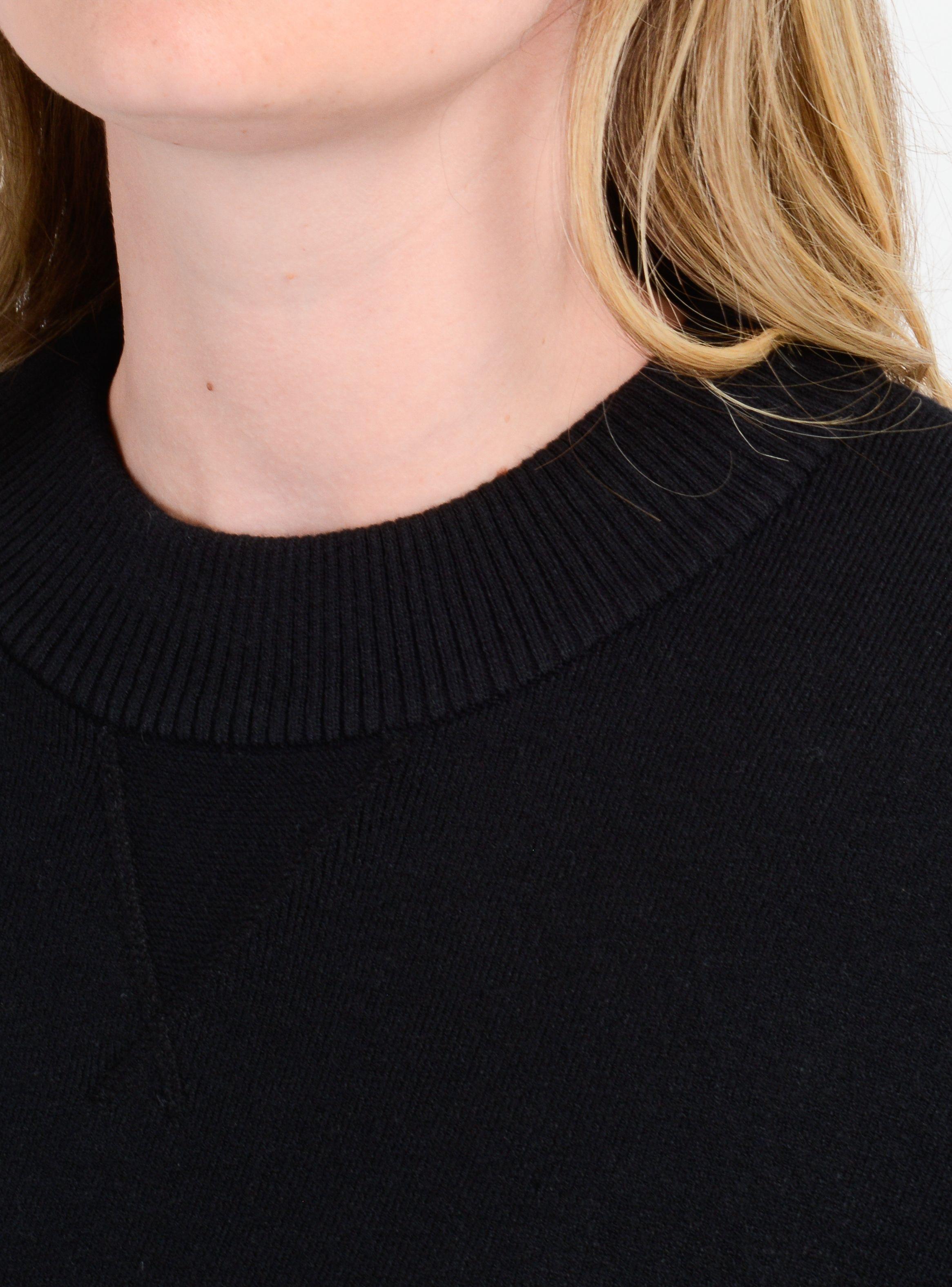 SWEATER SALTY NEGRO-4