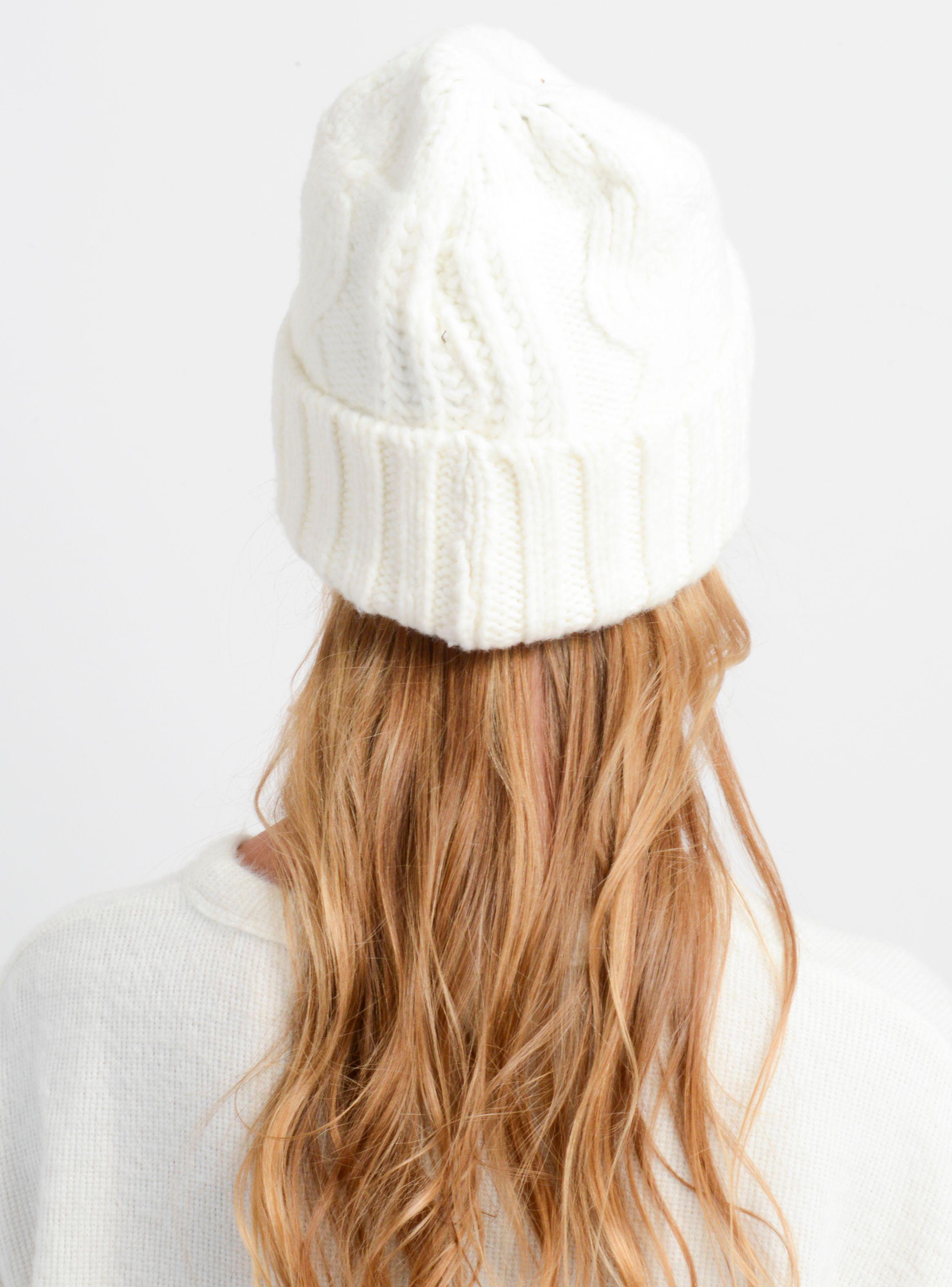 BEANIE AVA BEIGE CLARO-1