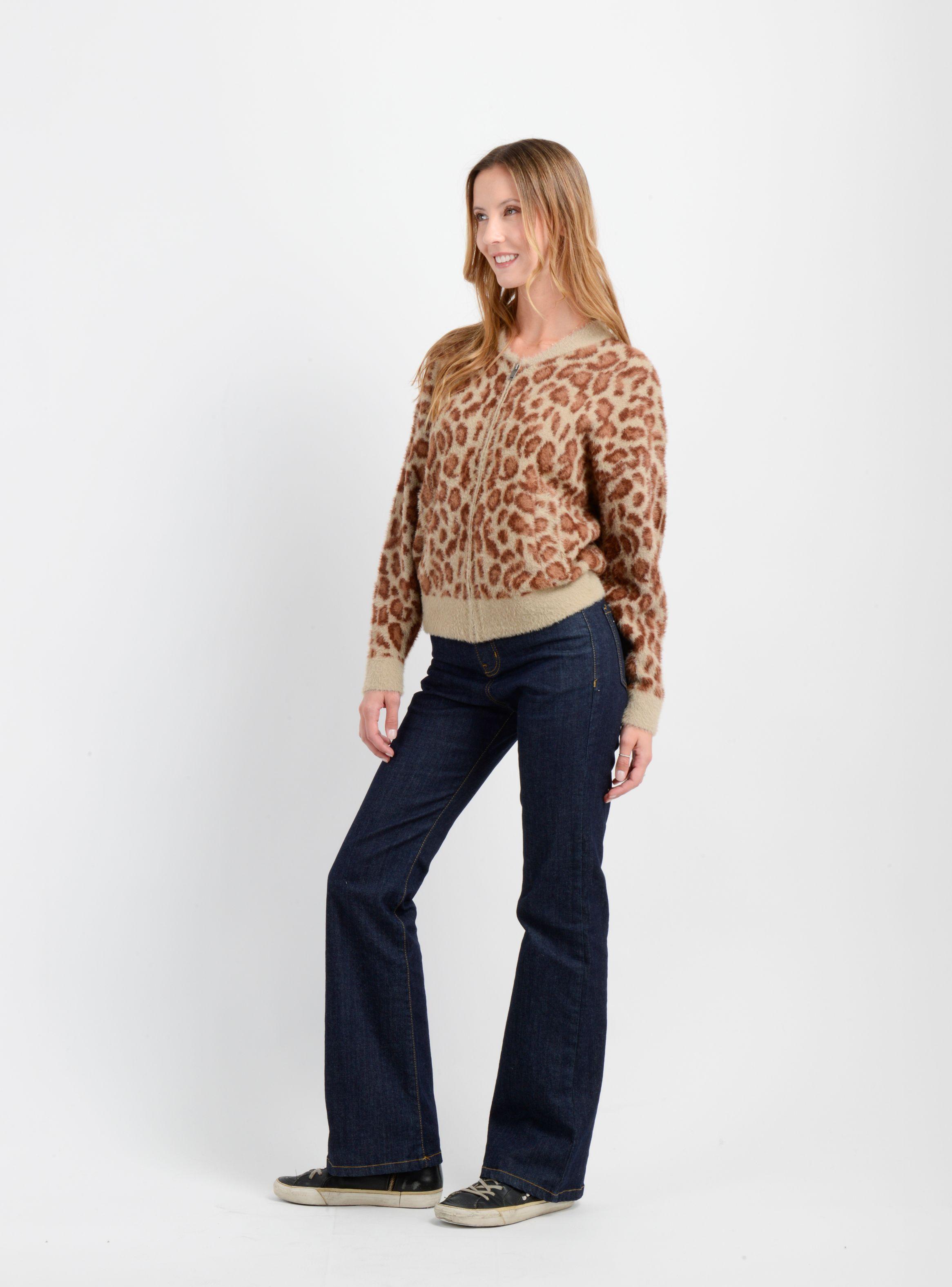 SWEATER CON CIERRE WILD CAFÉ CLARO-2