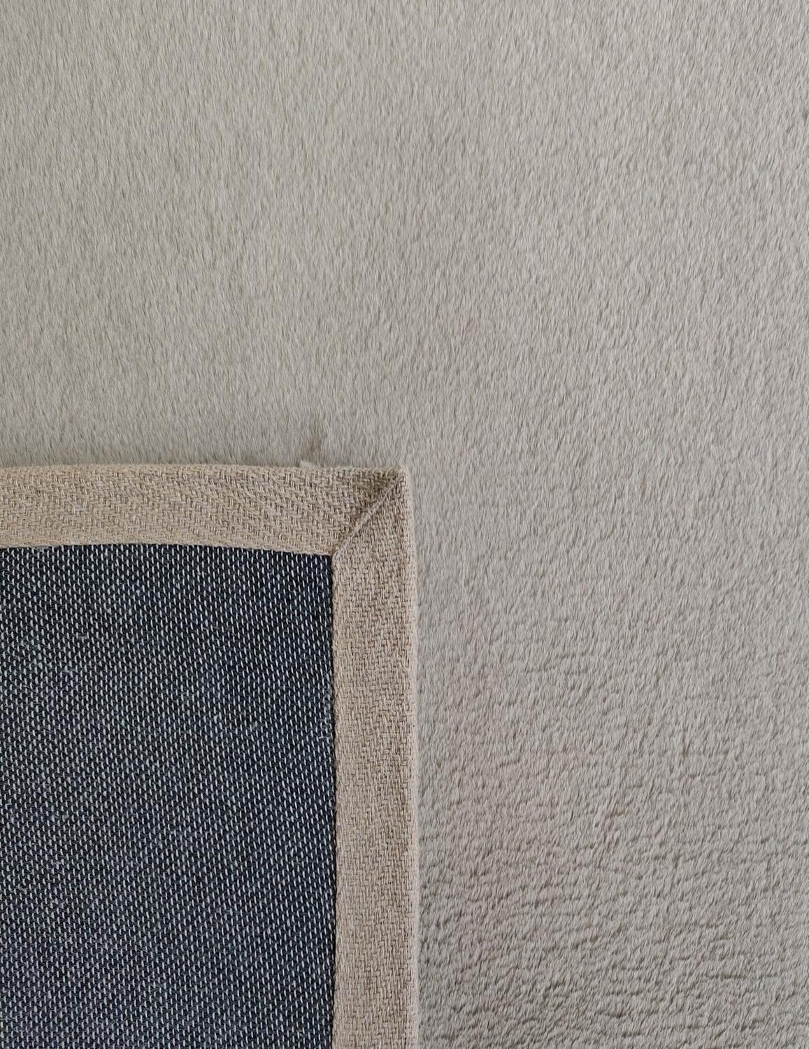 Alfombra Bajada De Cama Timmy Extra Suave Color Taupe 55x145-7