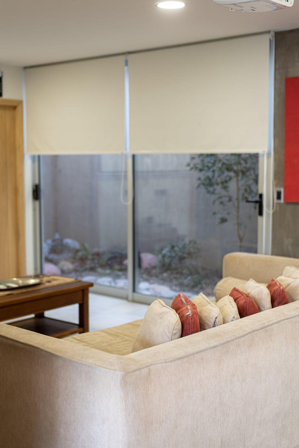 Cortina Roller Blackout 165X180-7