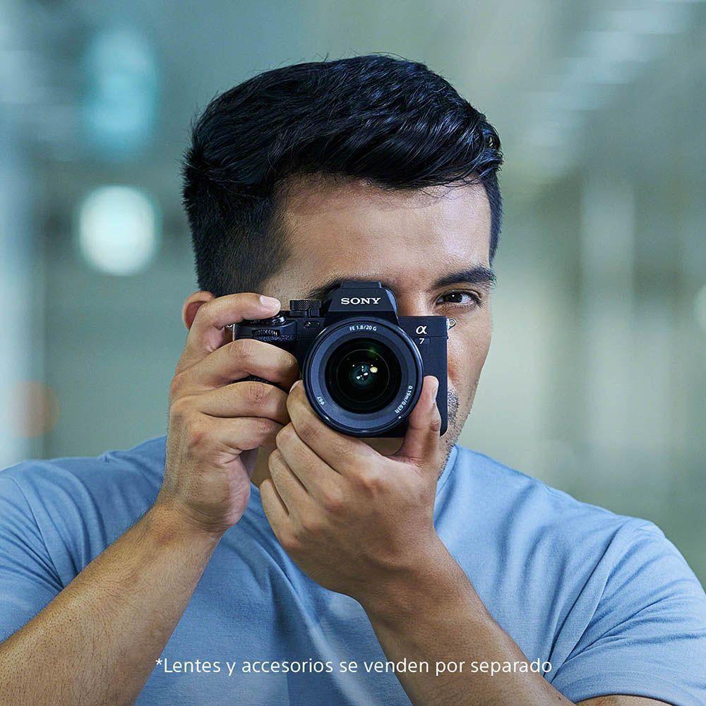 Cámara híbrida full-frame Alpha 7 IV ILCE-7M4K-6