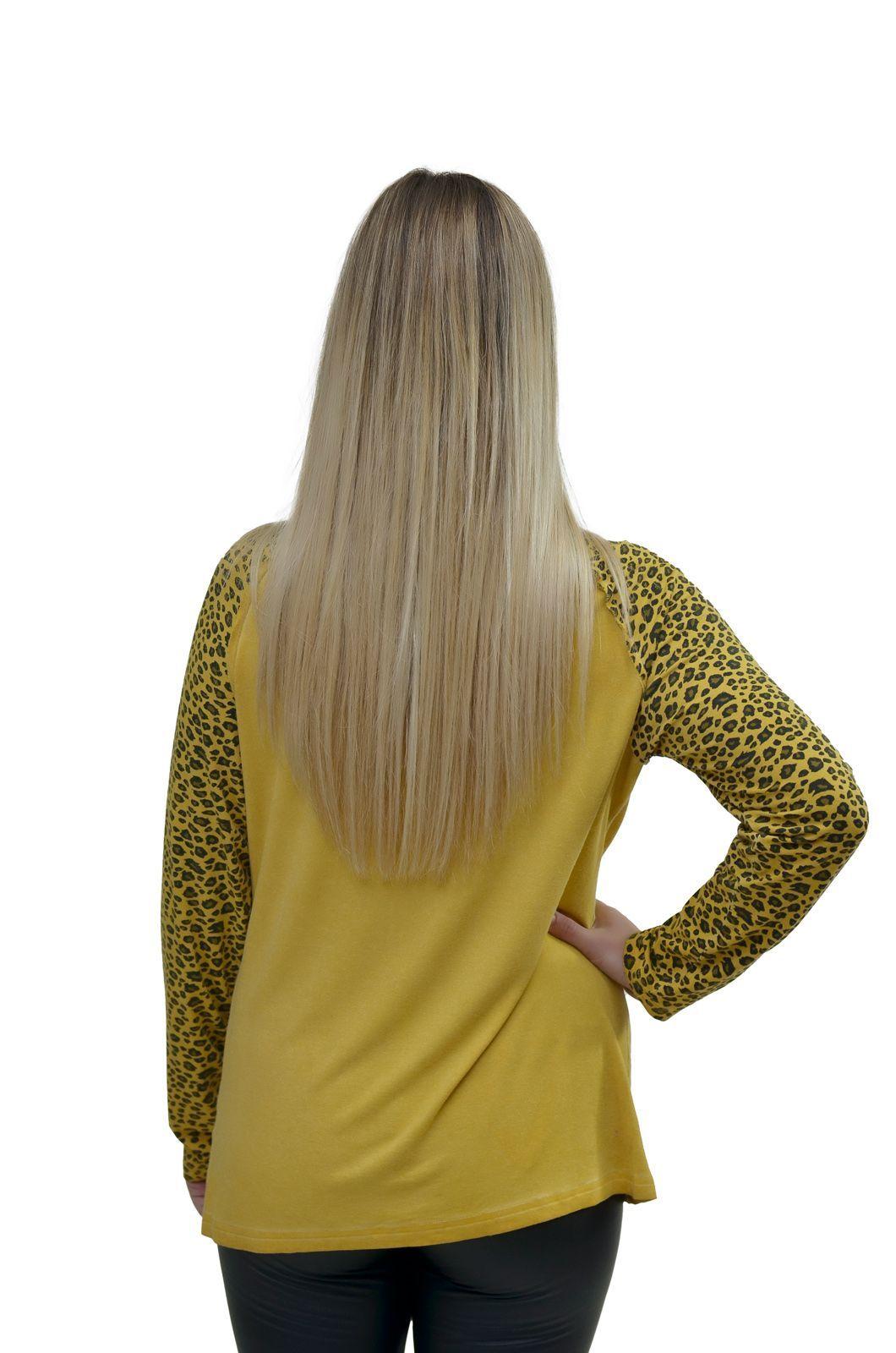 Polera corazon animal mostaza Alexandra Cid-2