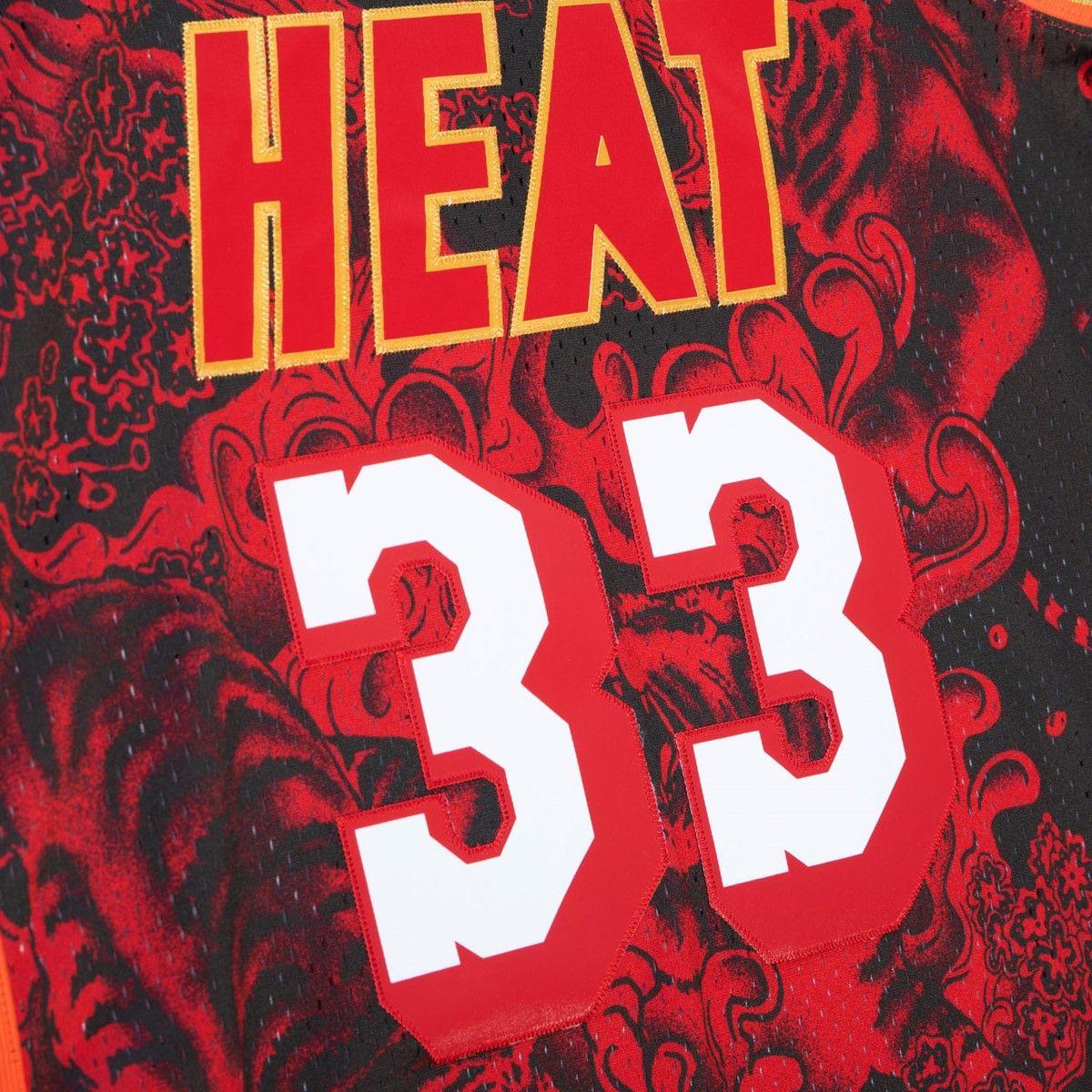 Polera Nba 4.0 Polera Jersey Heat 96 Alonzo Mourning Mitchell And Ness-2