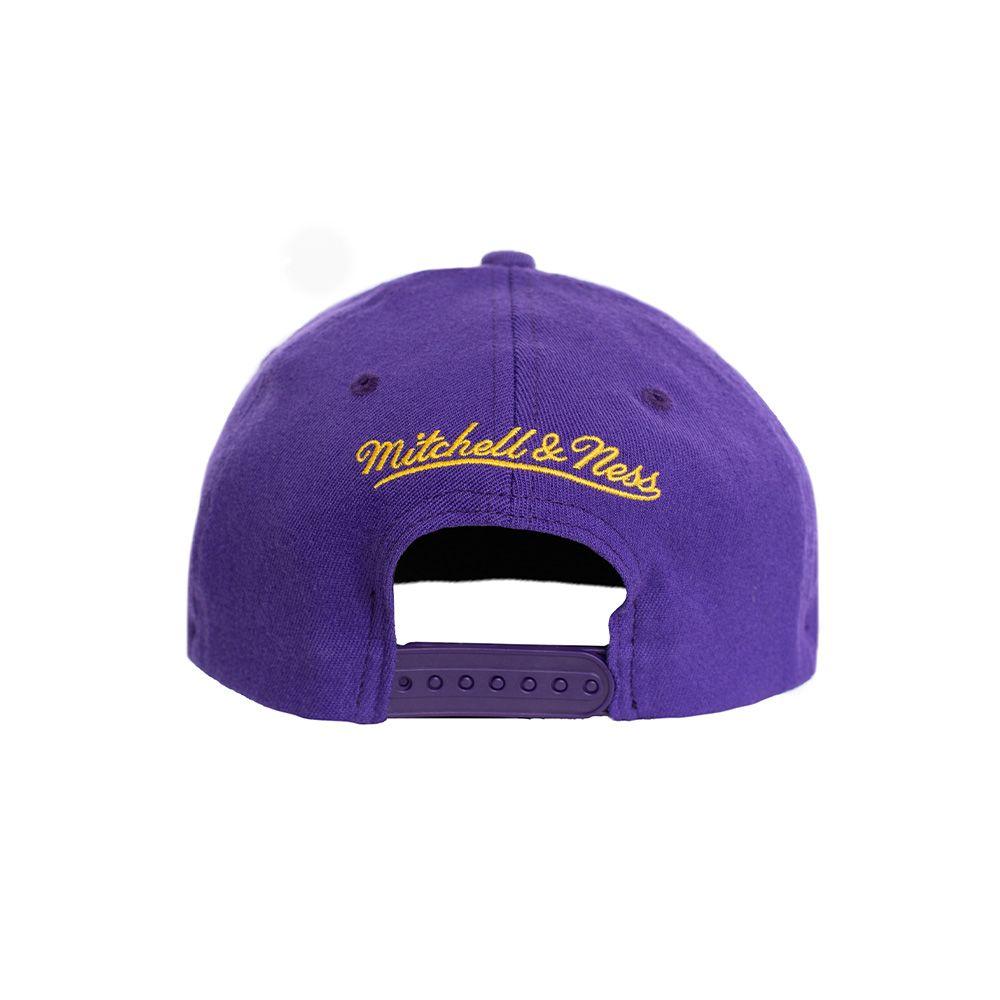 Gorro Angeles Lakers Visera Curva Morado Amarillo Mitchell and Ness-1