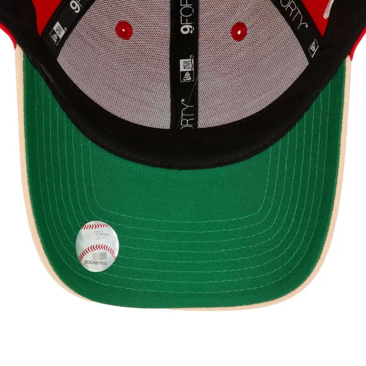 Gorra New Era Mujer 9FORTY Boston Red Sox Xmas Edition-4
