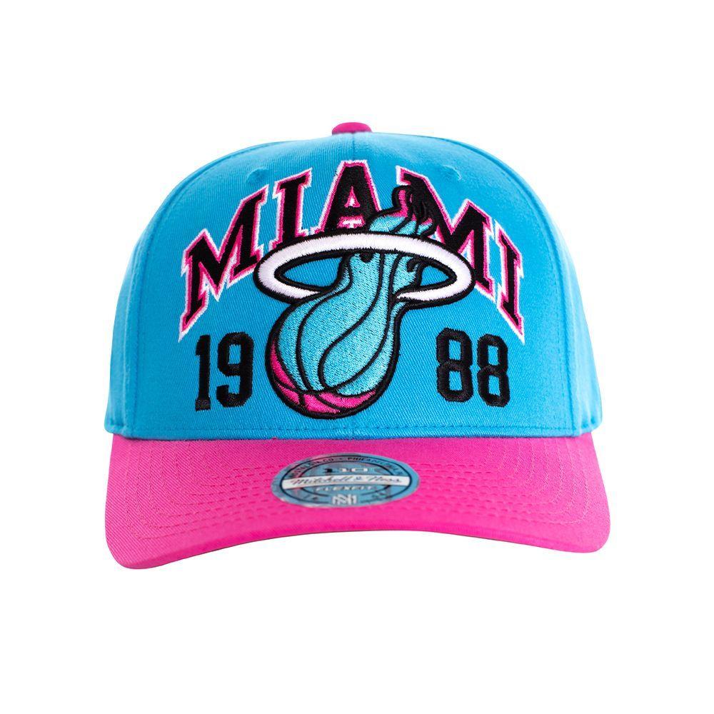 Gorro Miami Heat Visera Curva Celeste Fucsia Mitchell And Ness-0