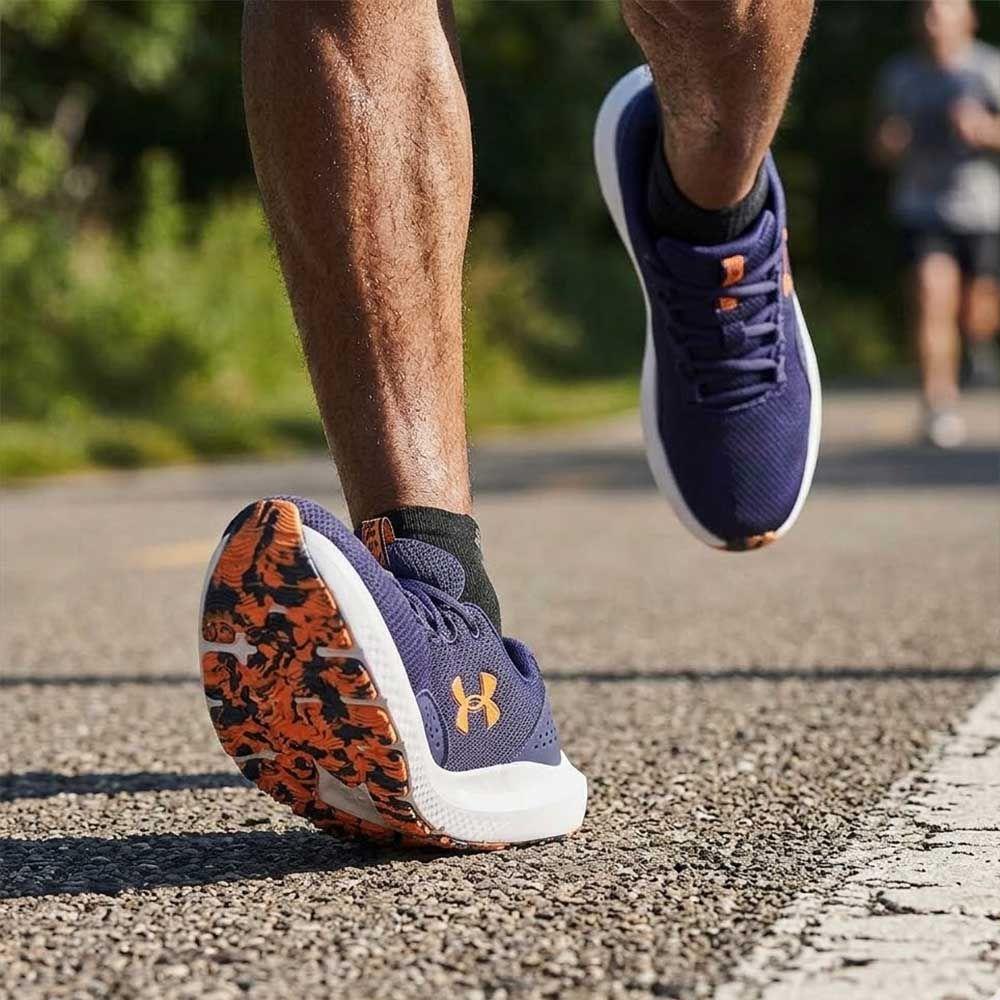 Zapatilla Running Hombre Under Armour Charged Surge 4 Azul-2