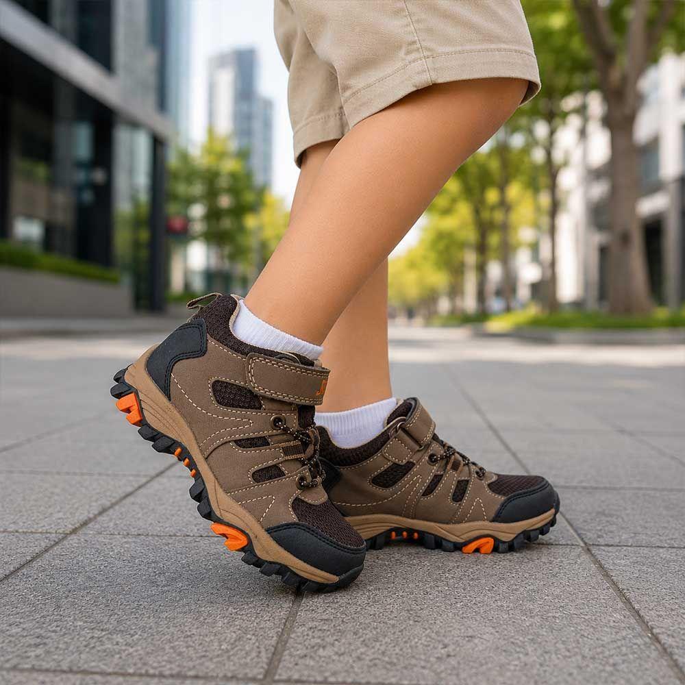 Zapatilla Infantil Outdoor Spalding ZNC1008 Café-3