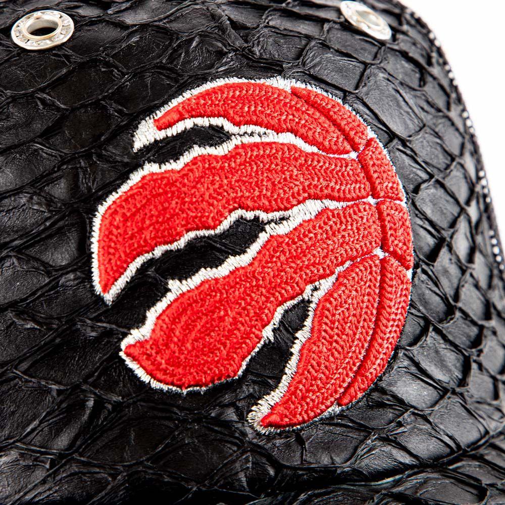 Gorro Jockey Mitchell and Ness Toronto Raptors Platinum Lux Trucker-3