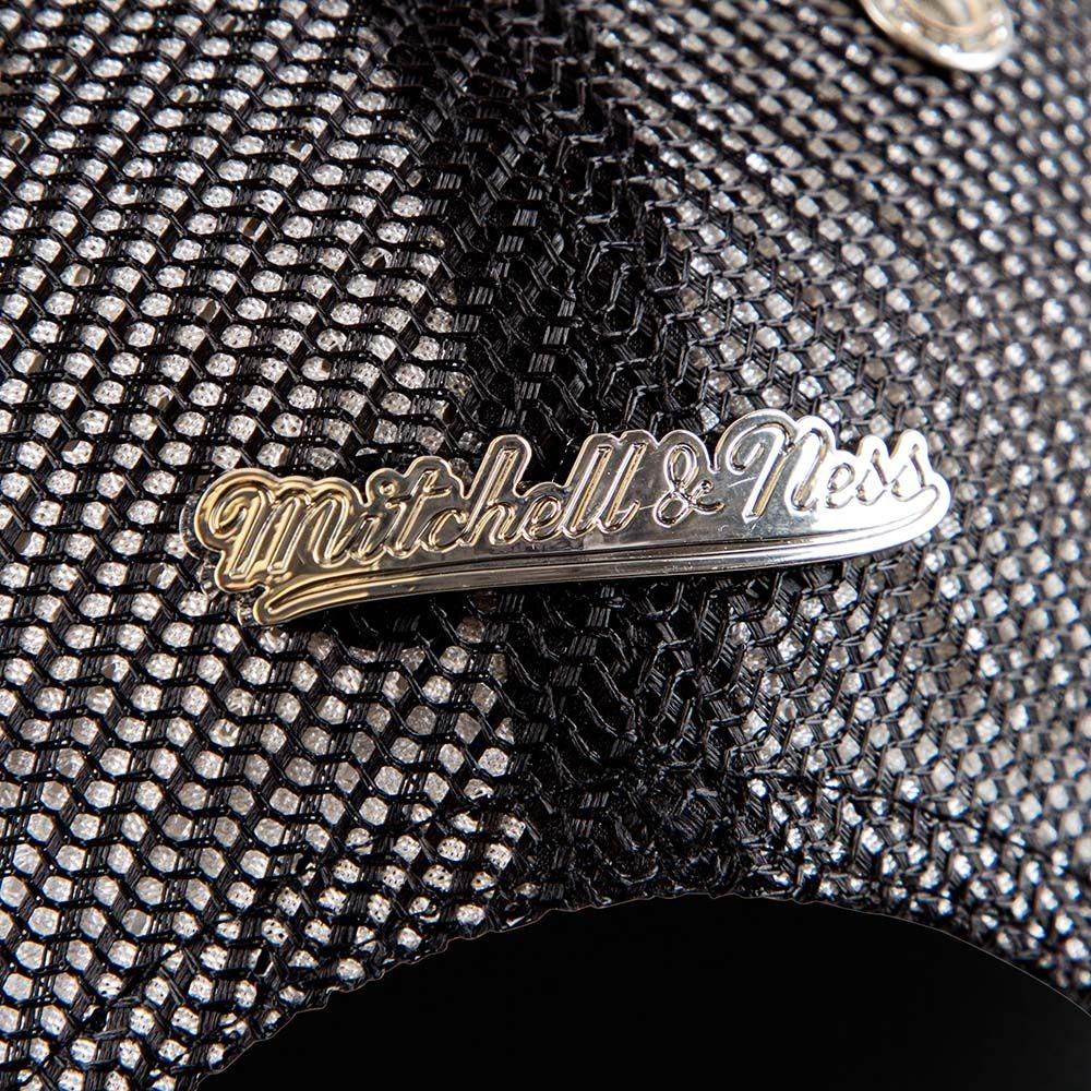 Gorro Jockey Mitchell and Ness Toronto Raptors Platinum Lux Trucker-5