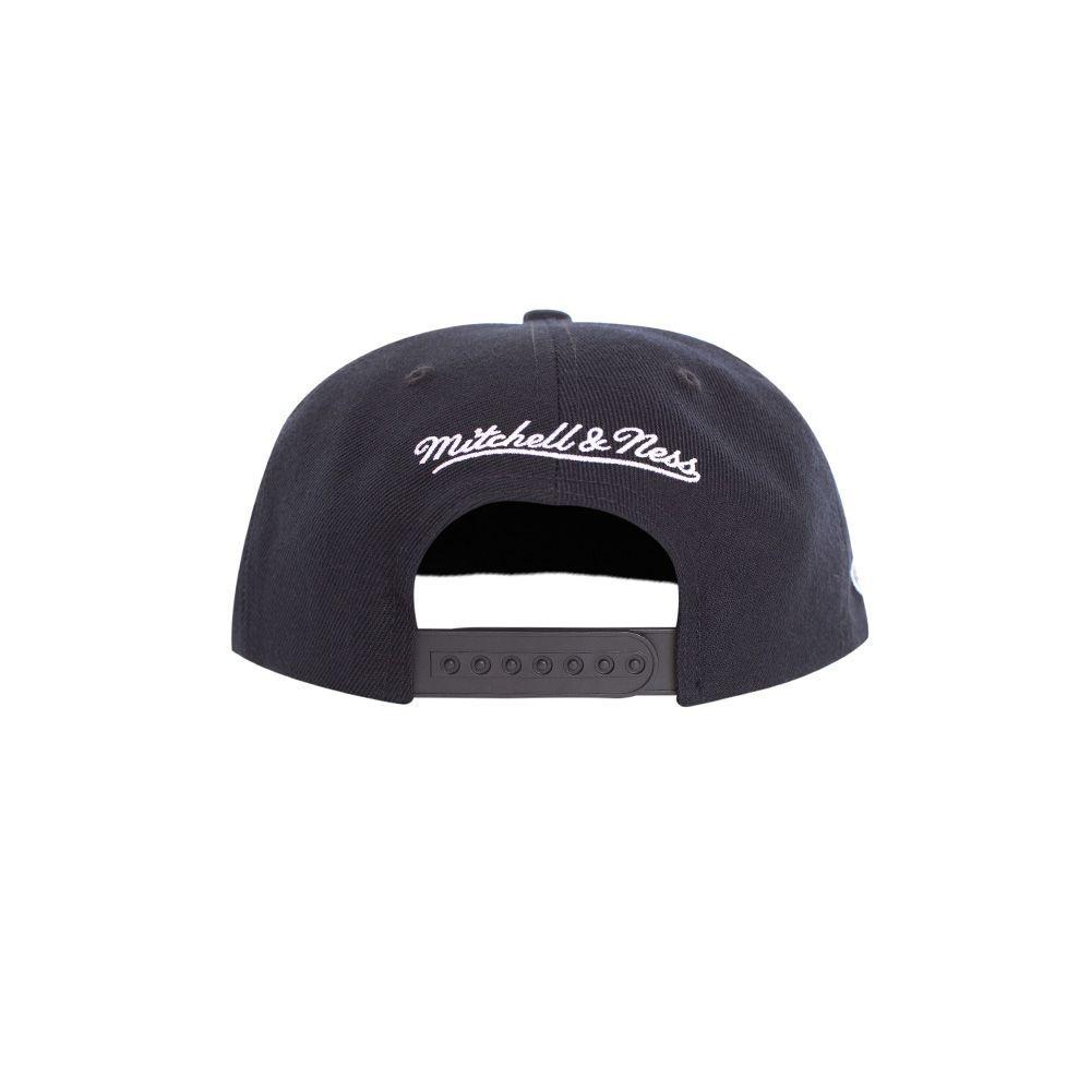 Gorro Boston Celtics Visera Plana Finales 2008 Negro Mitchell and Ness-2