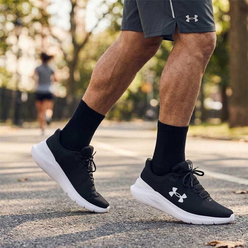 Zapatilla Running Hombre UA Phade RN 3 Negro-5