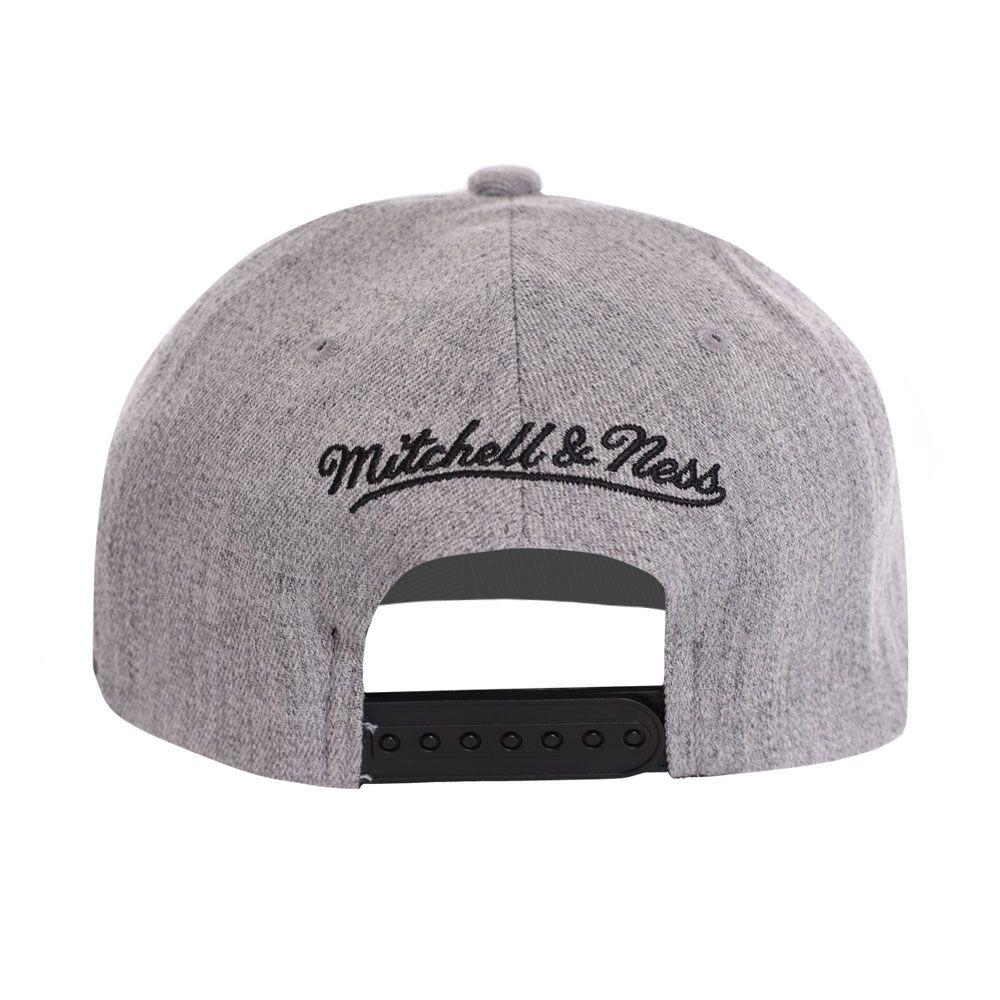 Gorro San Antonio Spurs Visera Curva Espuela Gris Melange Mitchell and Ness-1