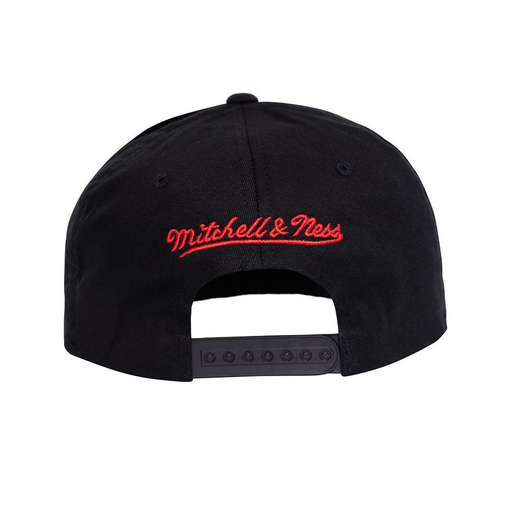 Gorro Nba Whc 76ers Visera Curva Negro Mitchell and Ness-1