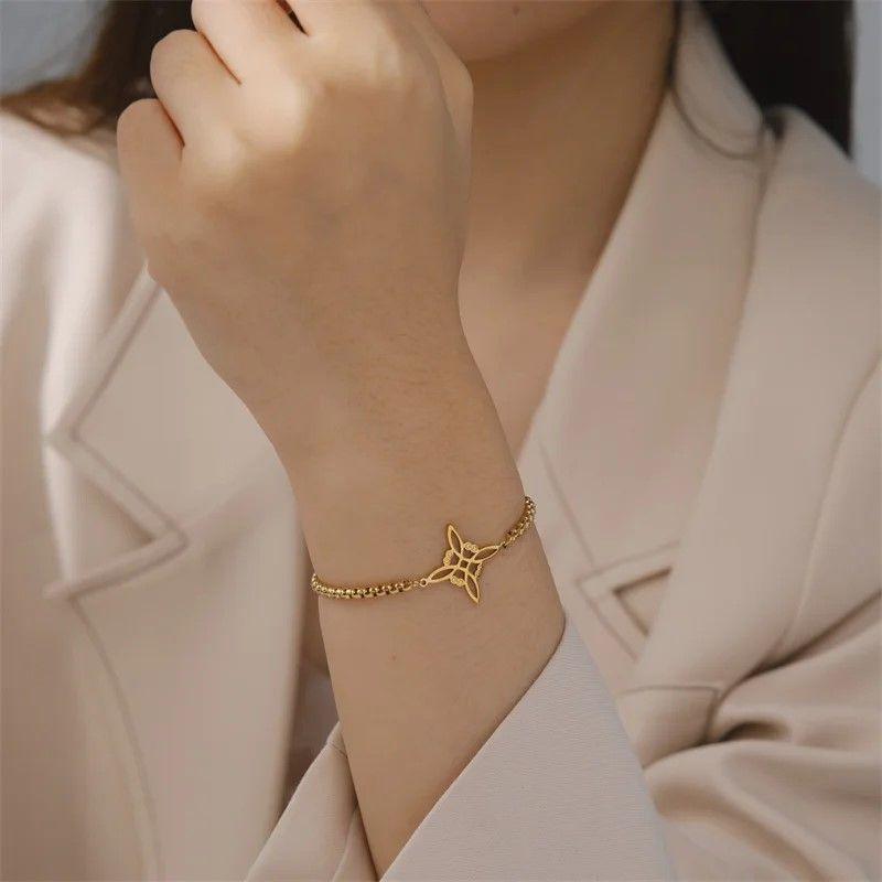 Pulsera Nudo de Bruja Celta Dorada Acero-4