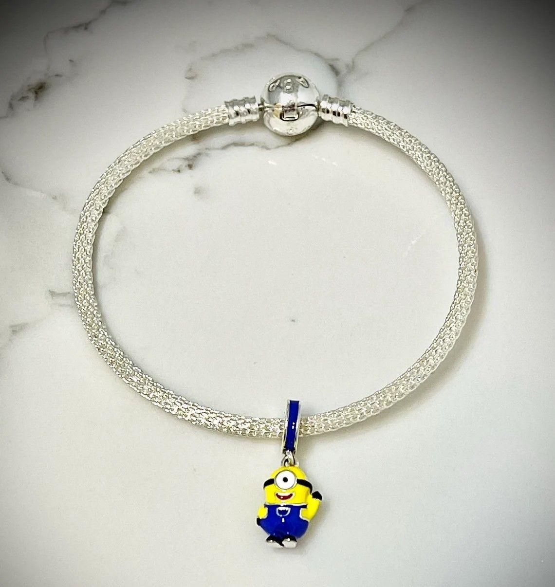 Charm Dije Plata 925 Colgante Minion Stuart -3