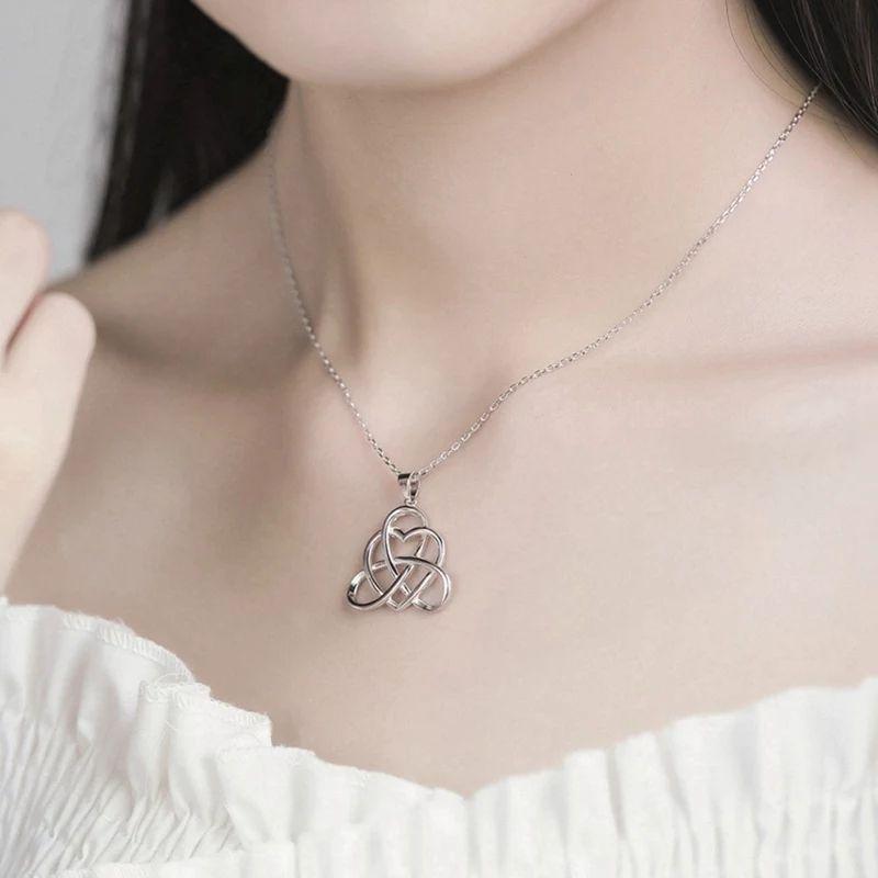 Collar Corazon Nudo Celta Plateado-3